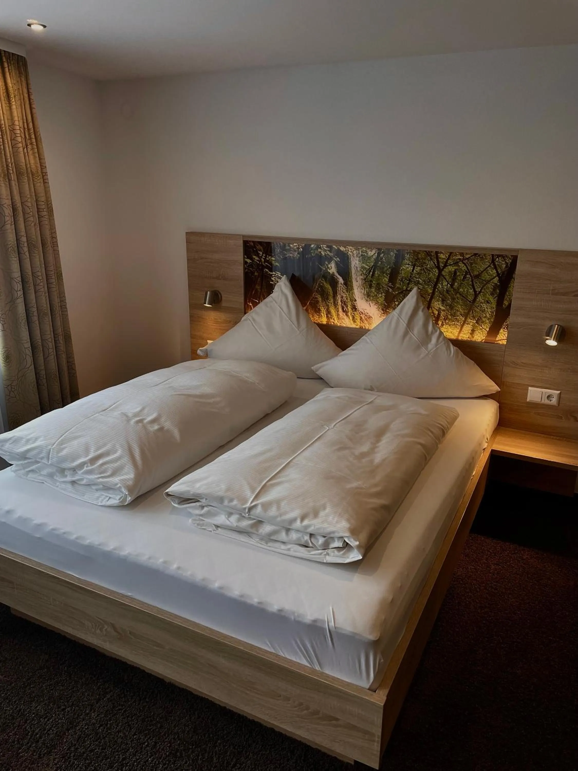 Bed in Gasthof Lamm Grabenstetten