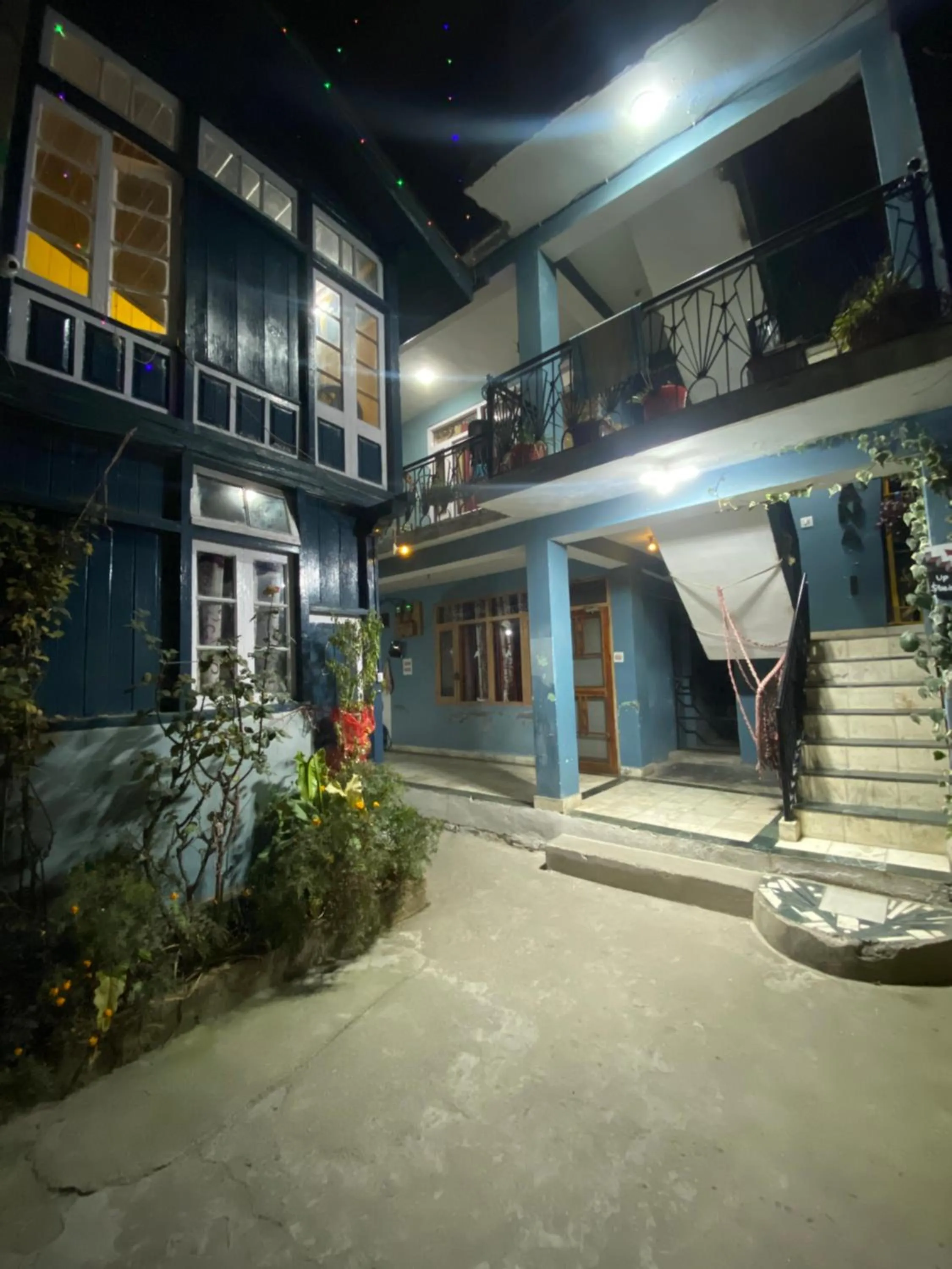 Property building in The Prasher Lodge Mall Road Manali