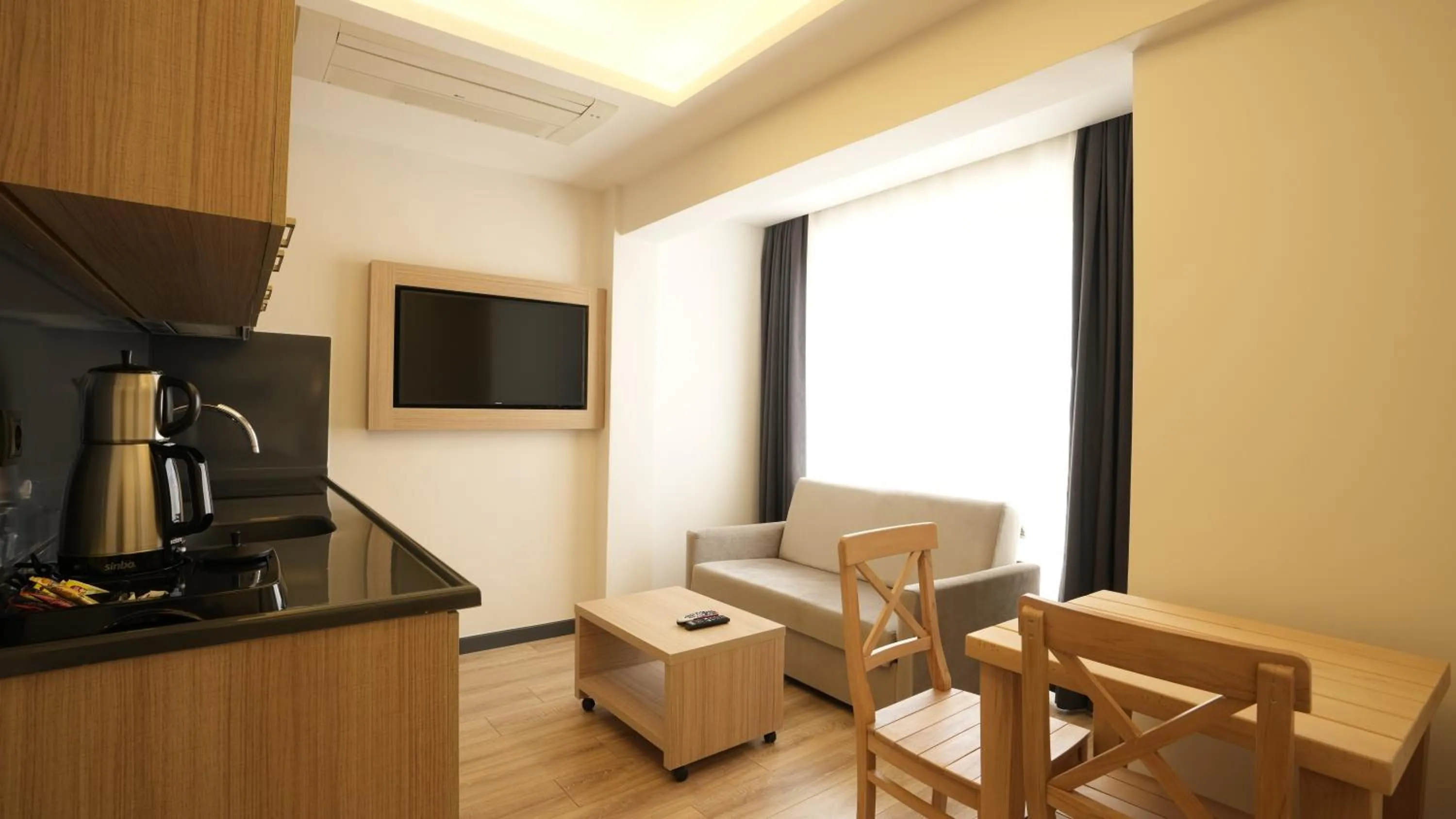 Kitchen or kitchenette in Alesta Seaside Residence