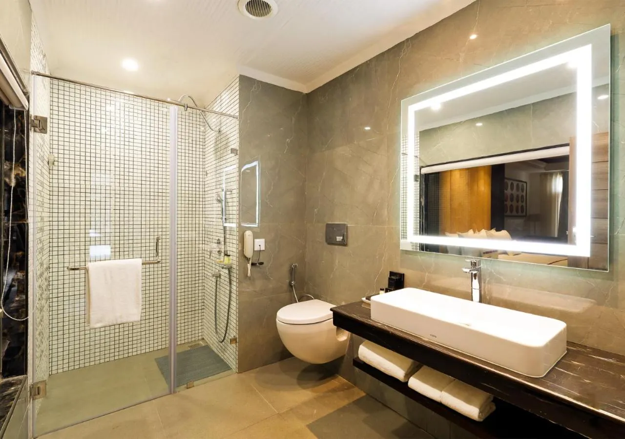 Bathroom in juSTa Cliffend Resort & Spa, Mashobra