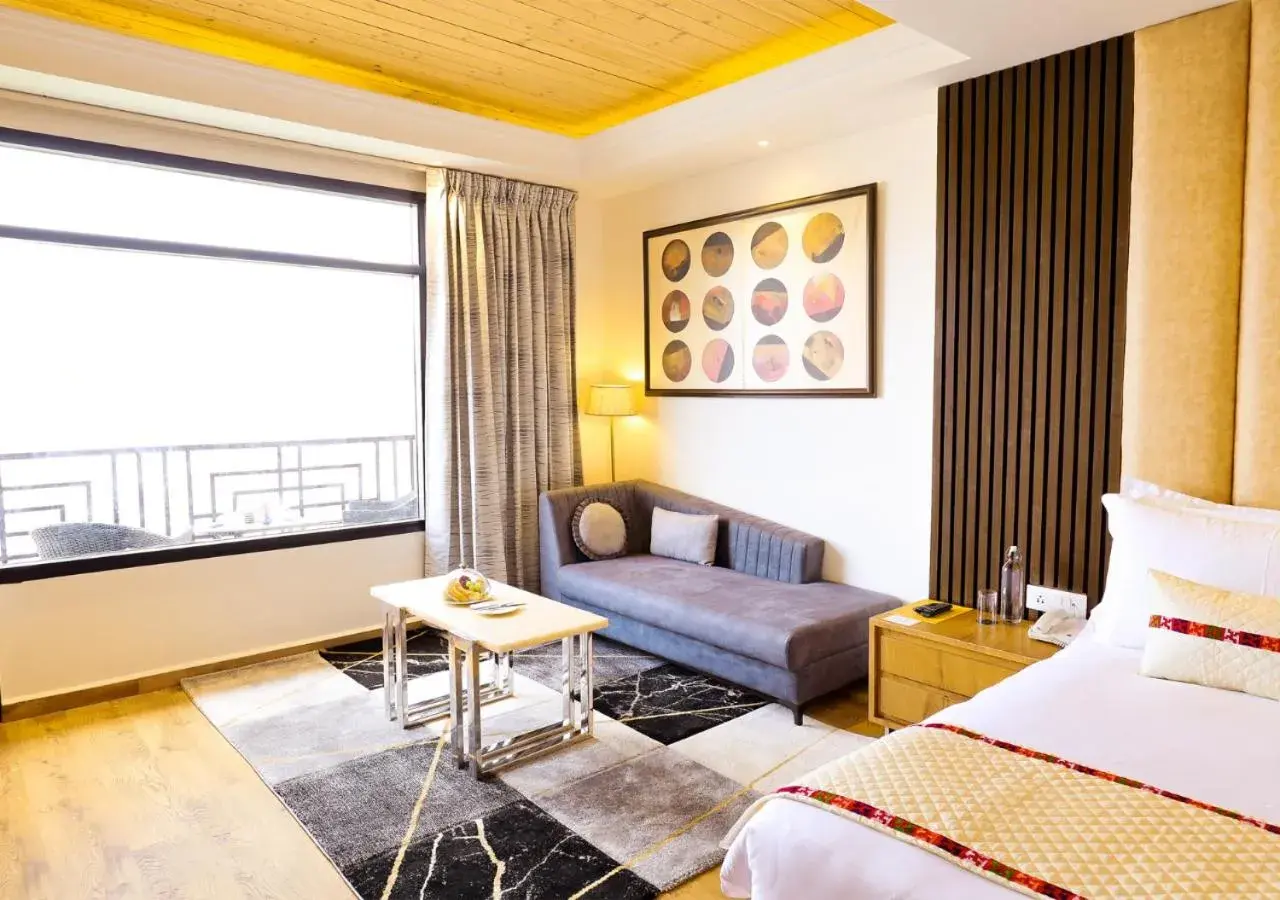 Executive Suite in juSTa Cliffend Resort & Spa, Mashobra Executive Suite in juSTa Cliffend Resort & Spa, Mashobra