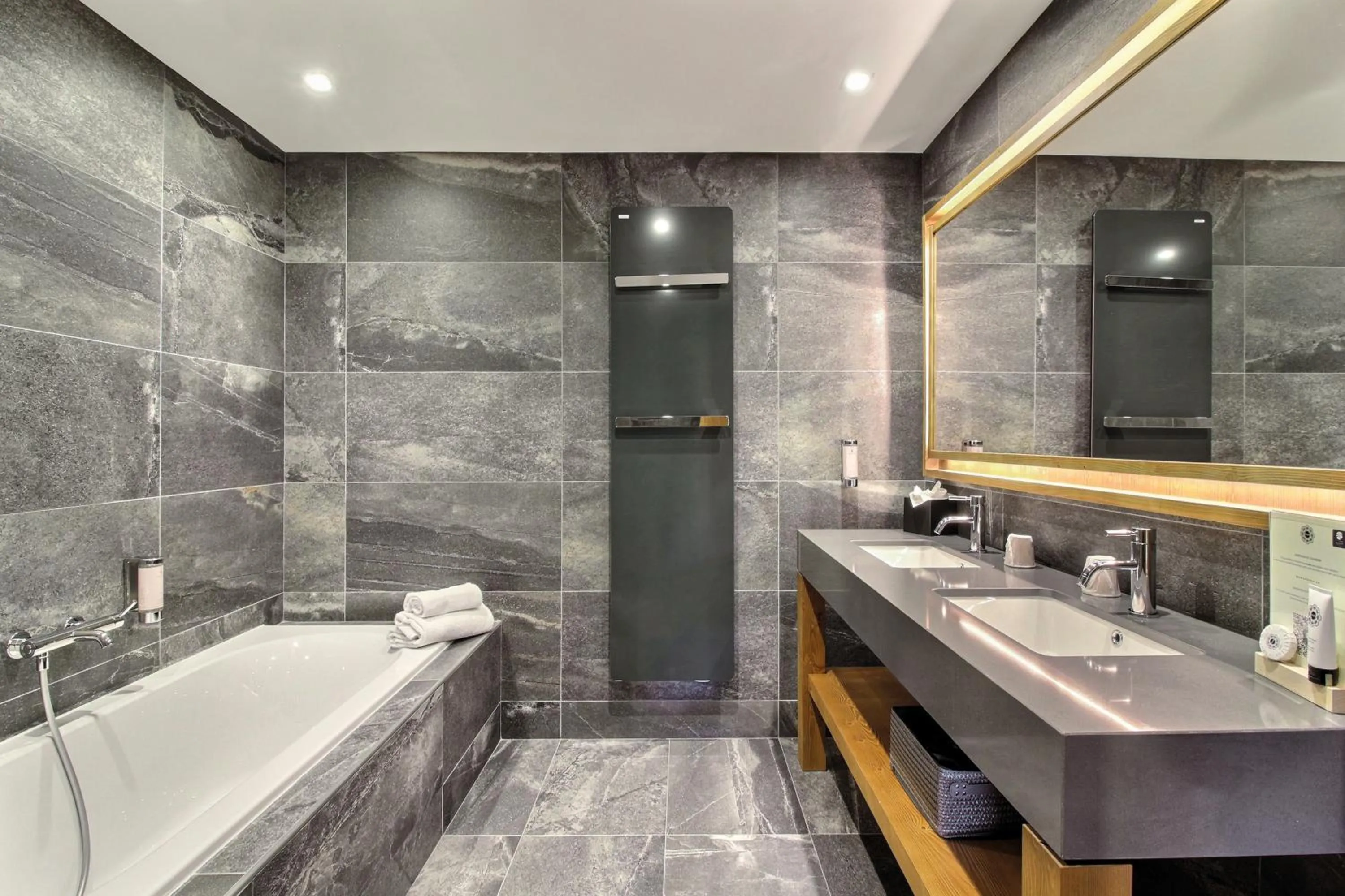 Bathroom in Pure Montagne Resort & Spa