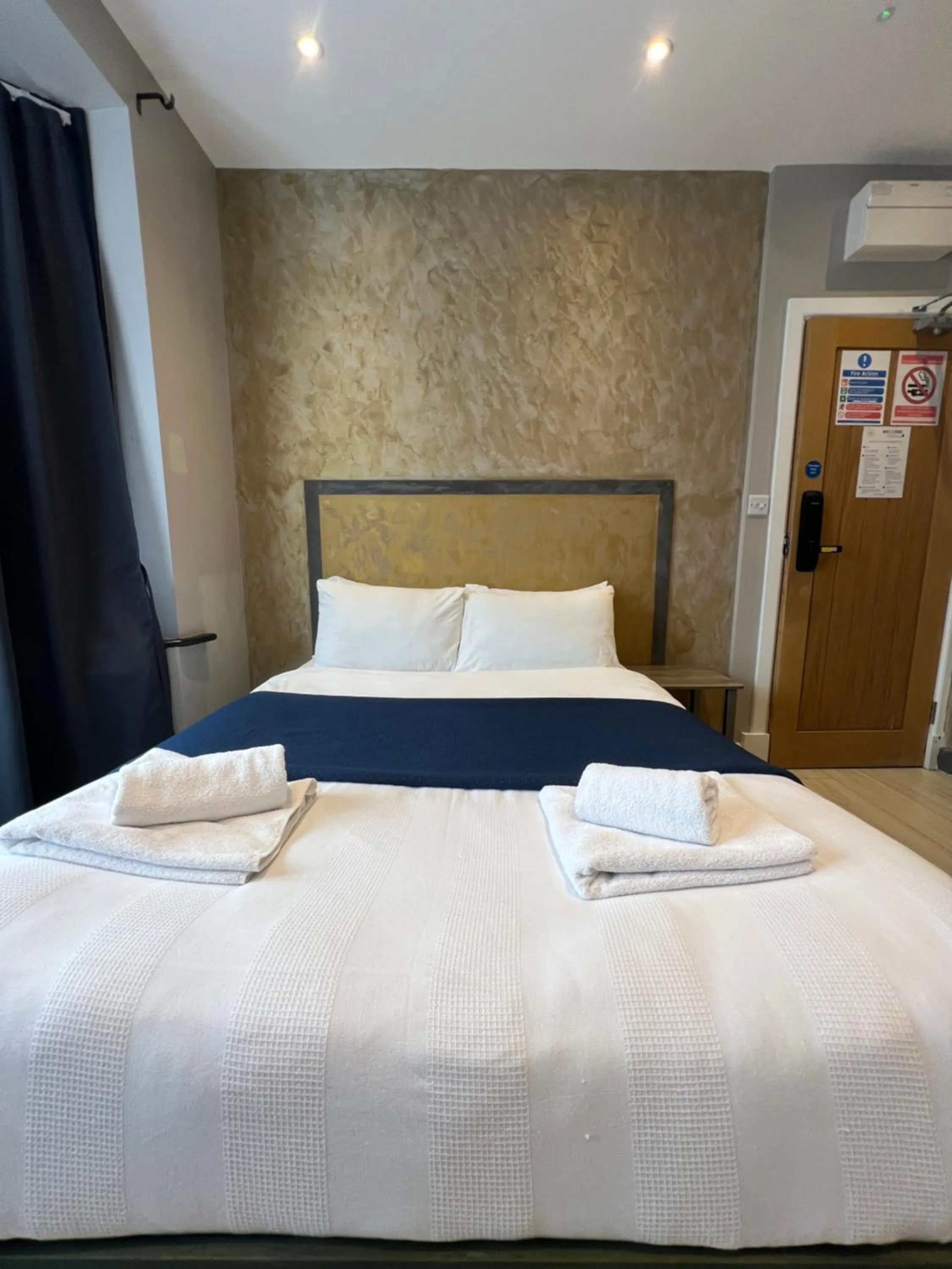 Bed in Paragraph Edmonton