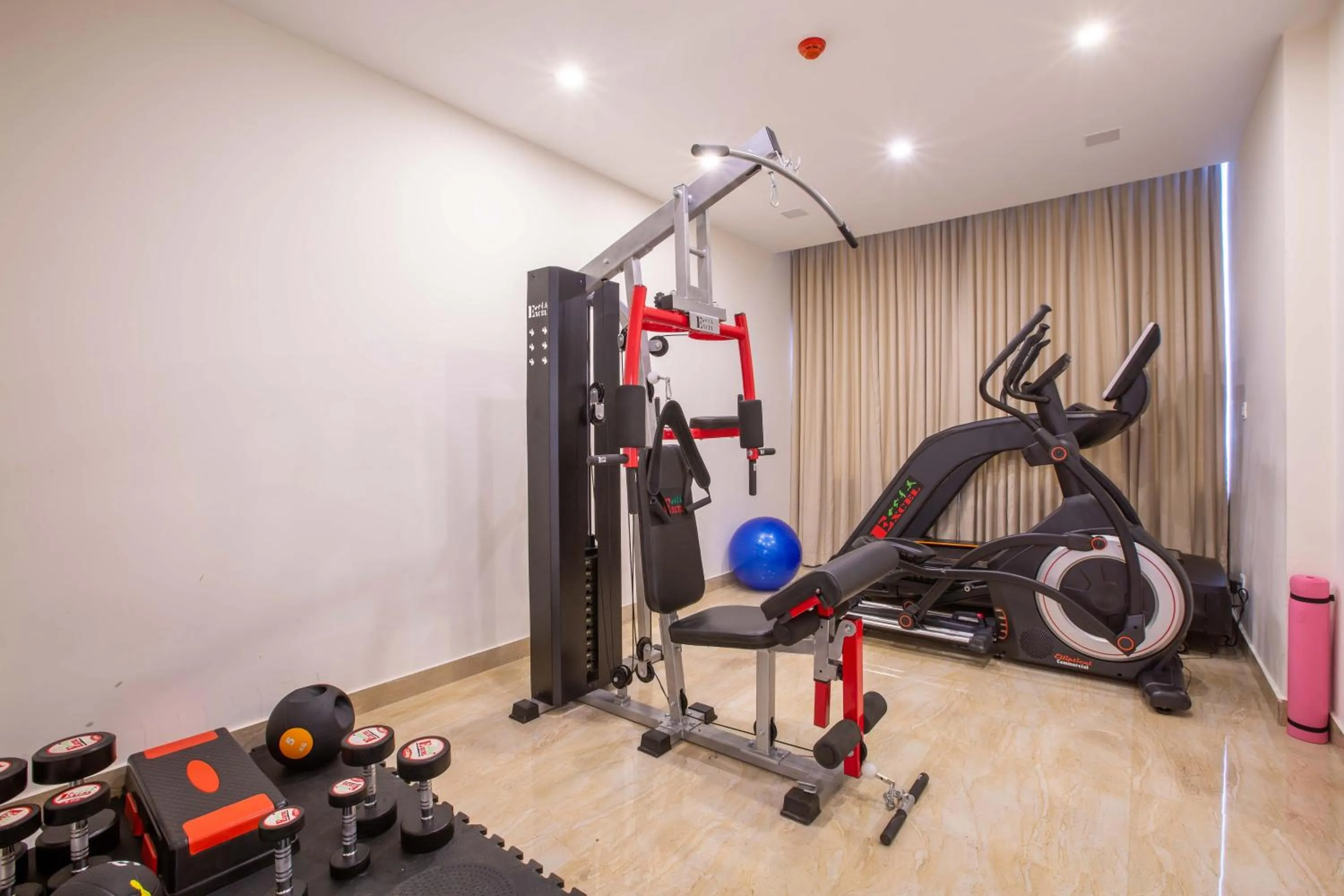 Property building in HOTEL BLUEMOON