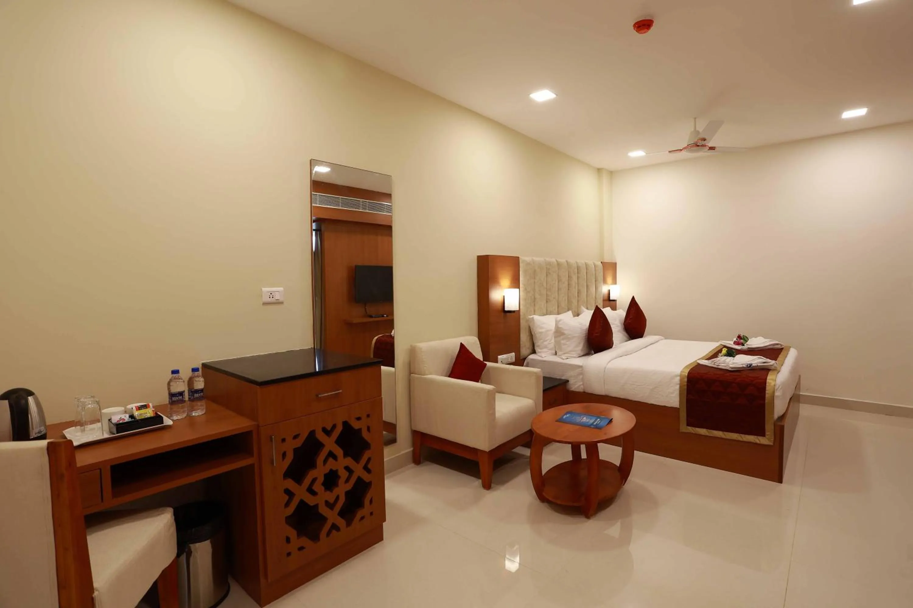 Photo of the whole room, Bed in HOTEL BLUEMOON