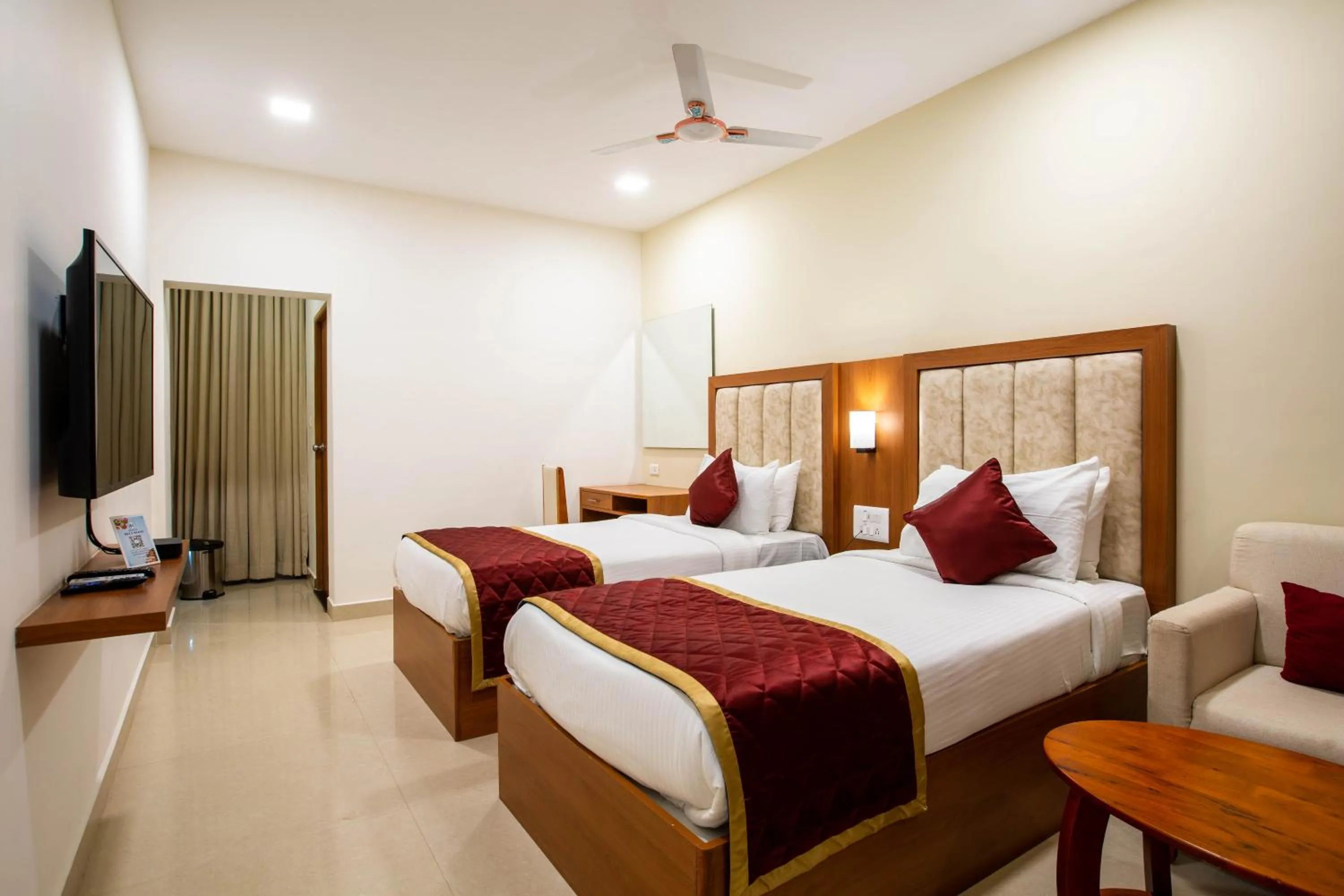 Bed in HOTEL BLUEMOON