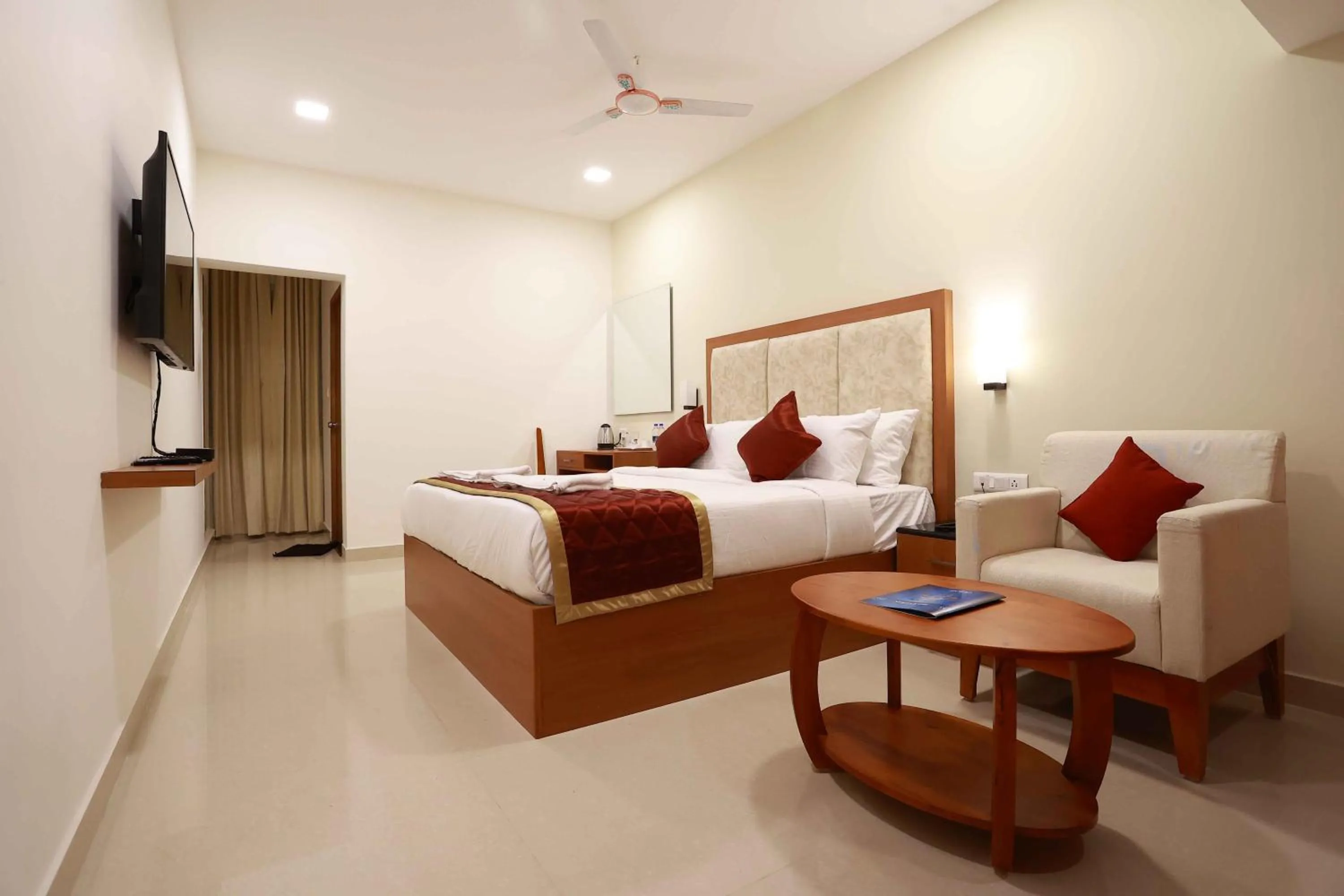 Bedroom, Bed in HOTEL BLUEMOON