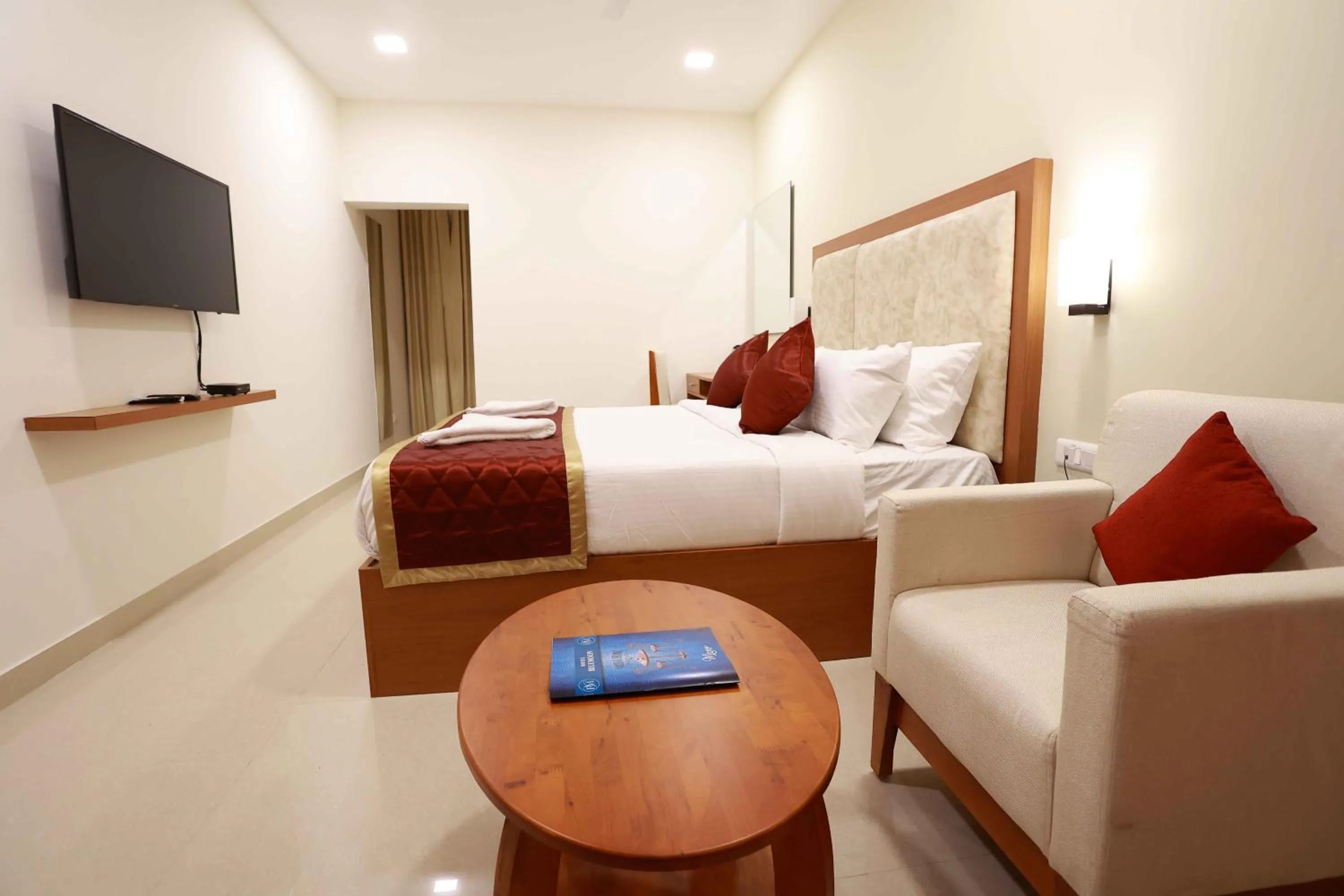 Photo of the whole room, Bed in HOTEL BLUEMOON