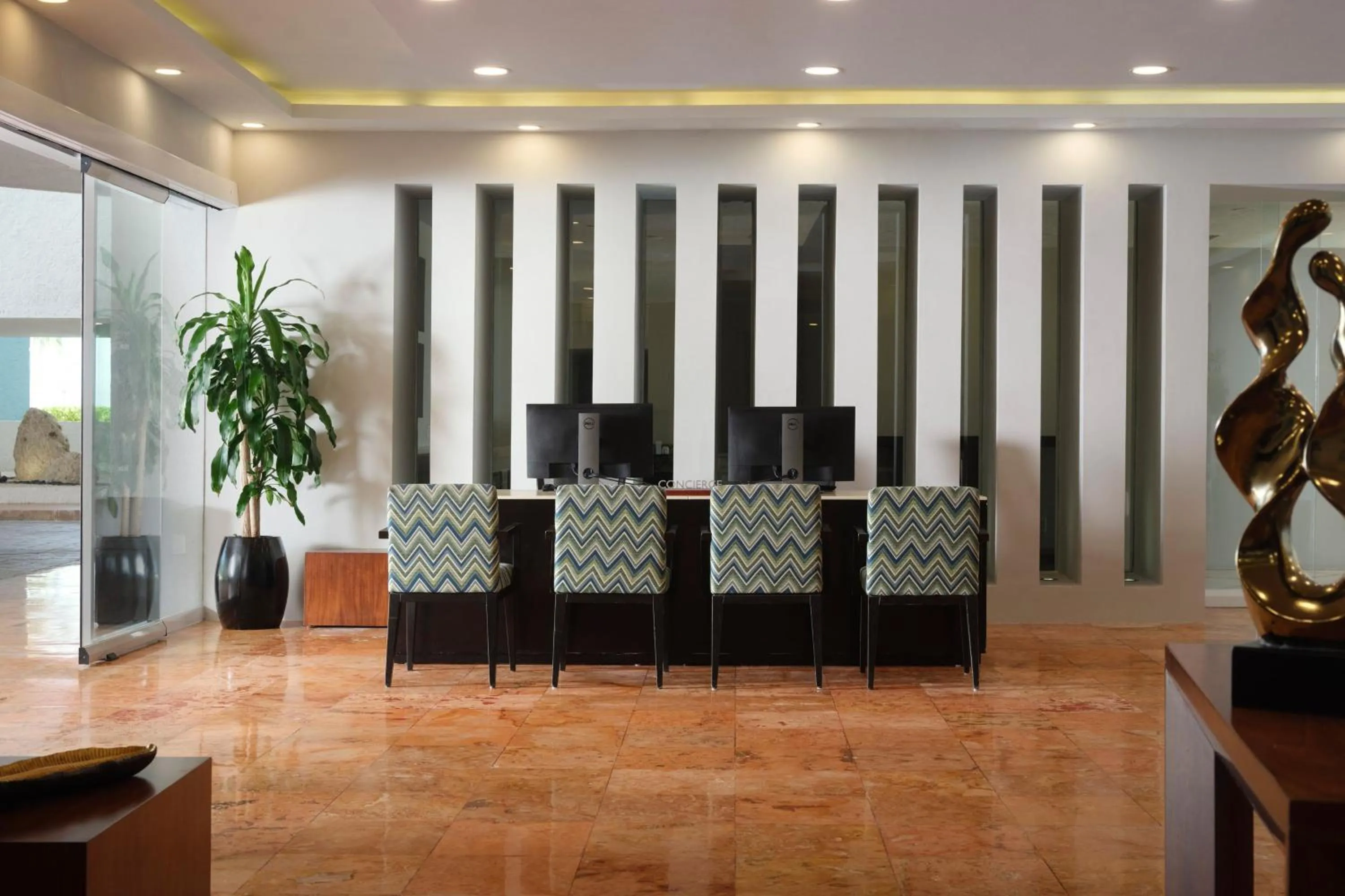 Lobby or reception in The Westin Cancun Resort Villas & Spa