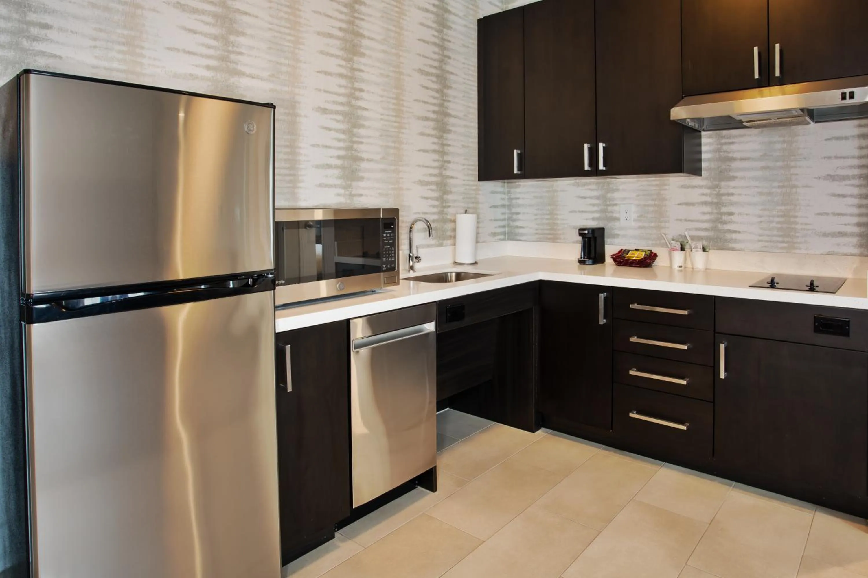 Kitchen or kitchenette in Residence Inn By Marriott Wichita Falls