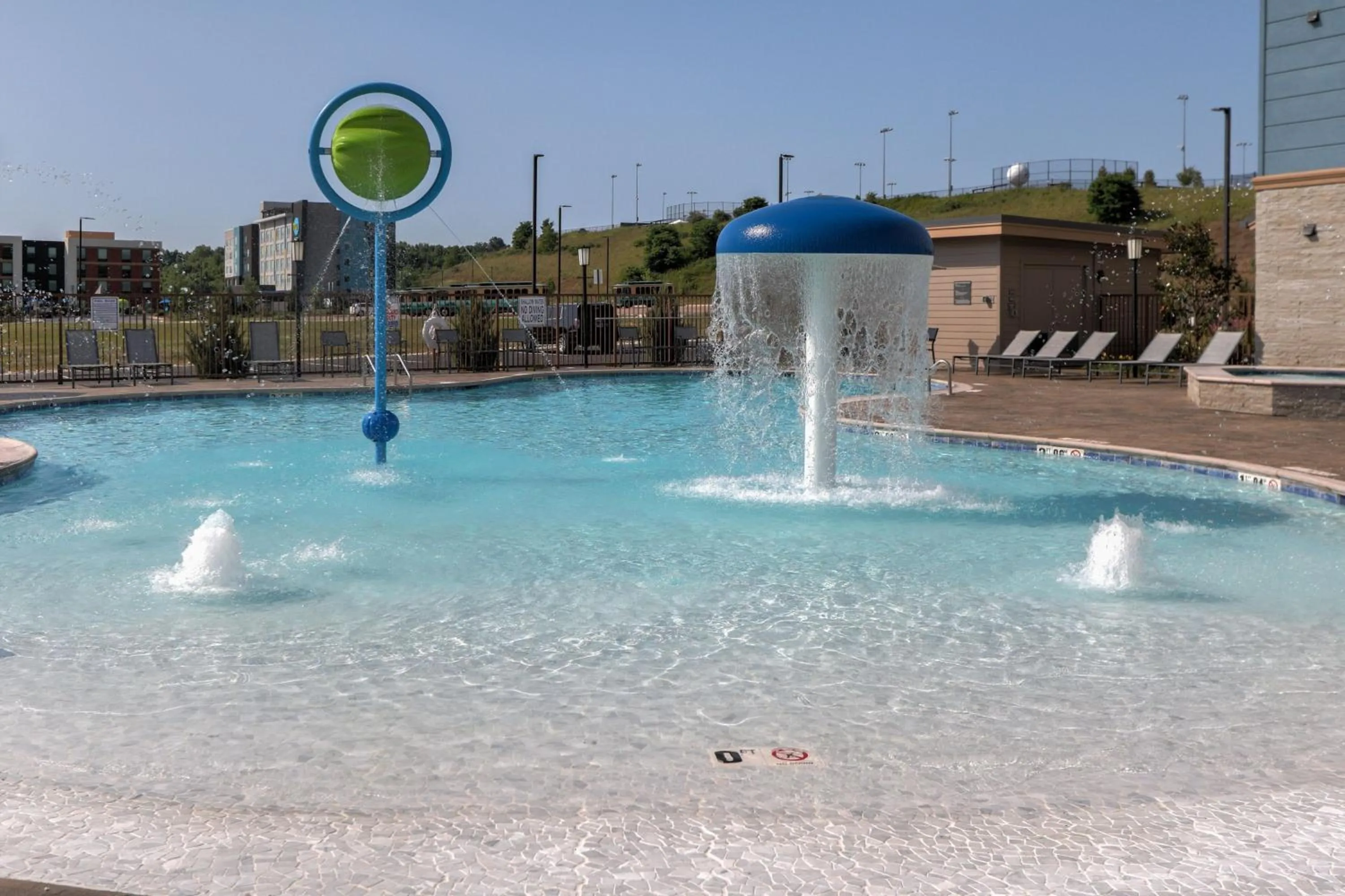Swimming pool in Residence Inn by Marriott Pigeon Forge