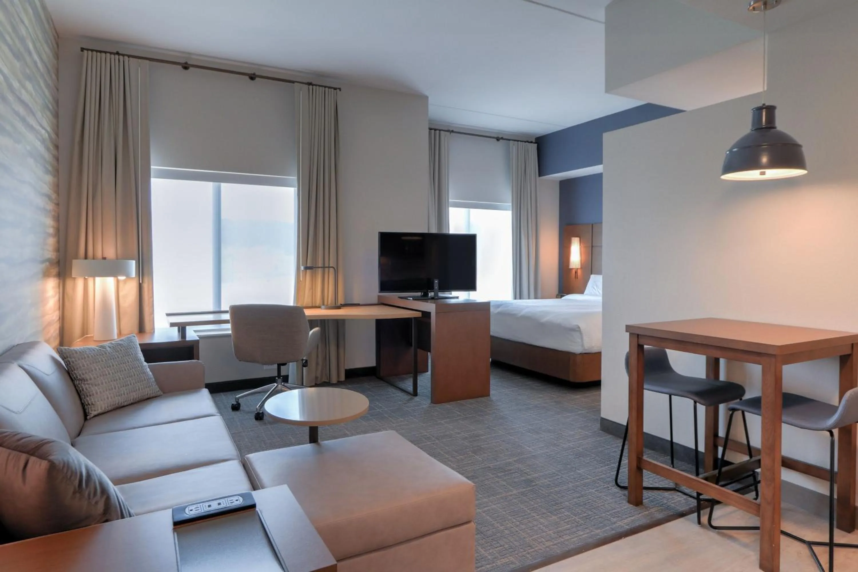 Photo of the whole room, Bed in Residence Inn by Marriott Pigeon Forge