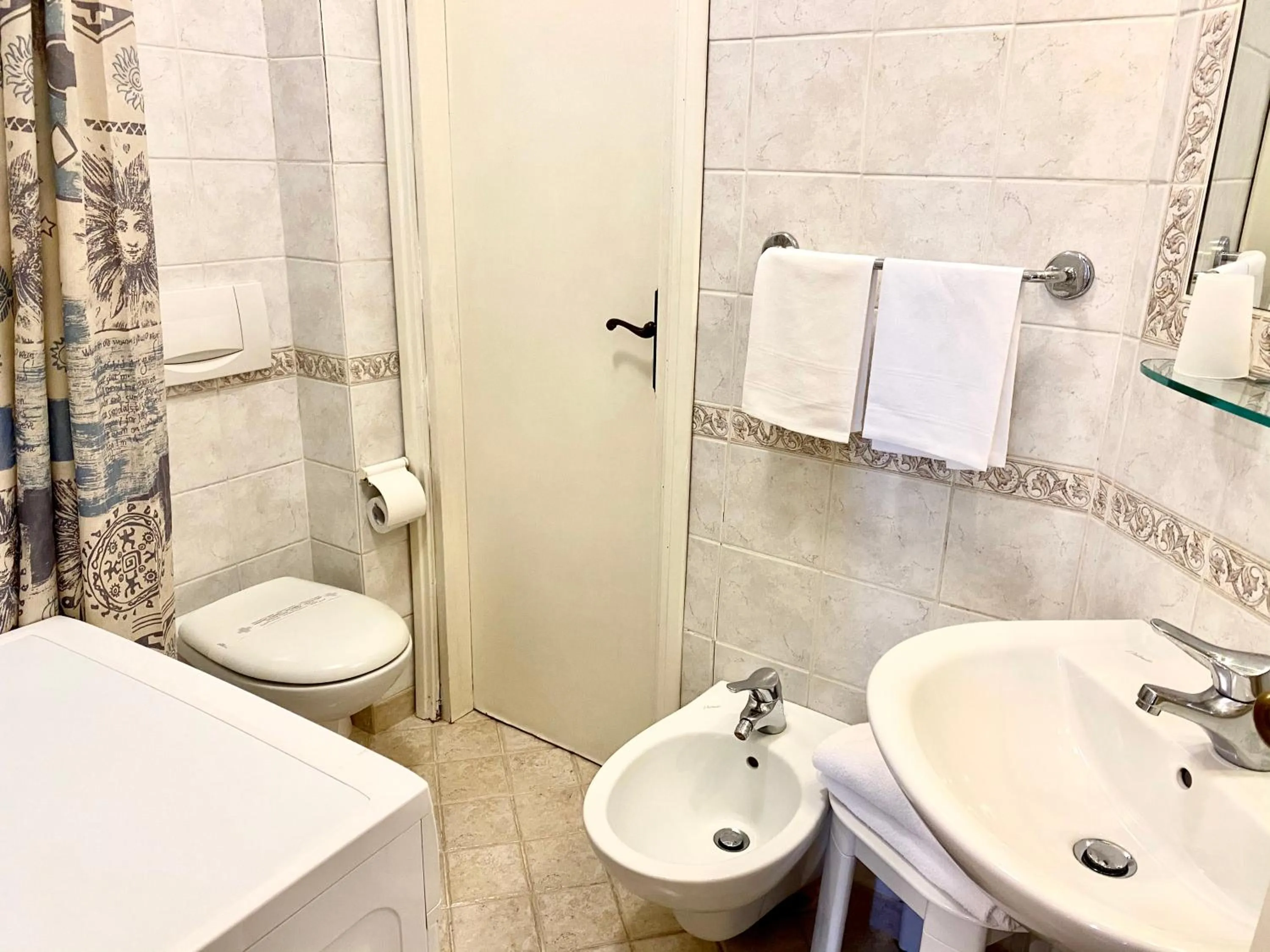 Bathroom in Hotel Signa