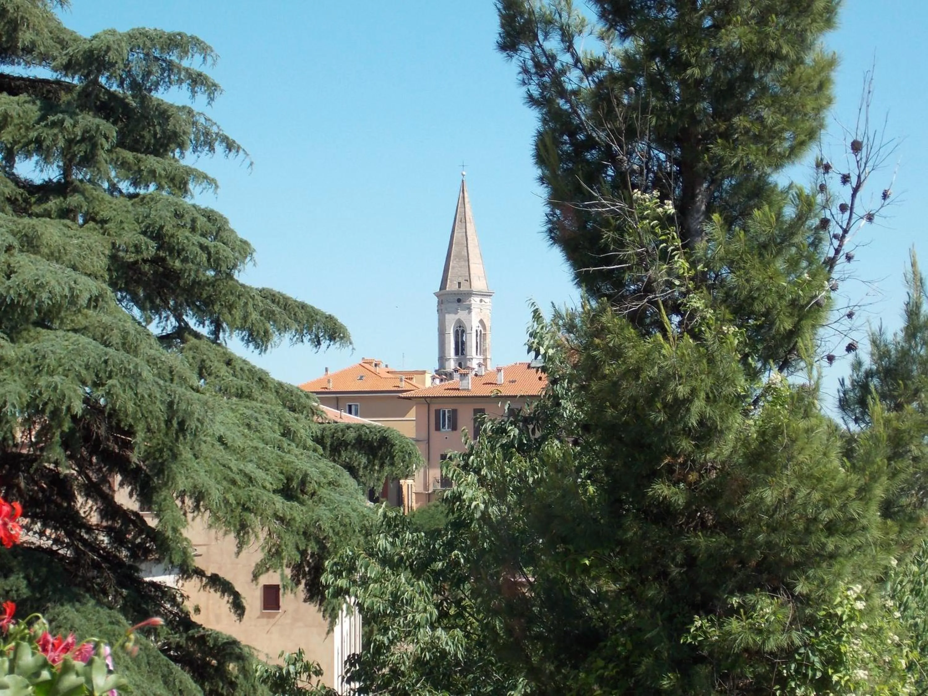 Nearby landmark in Hotel Signa