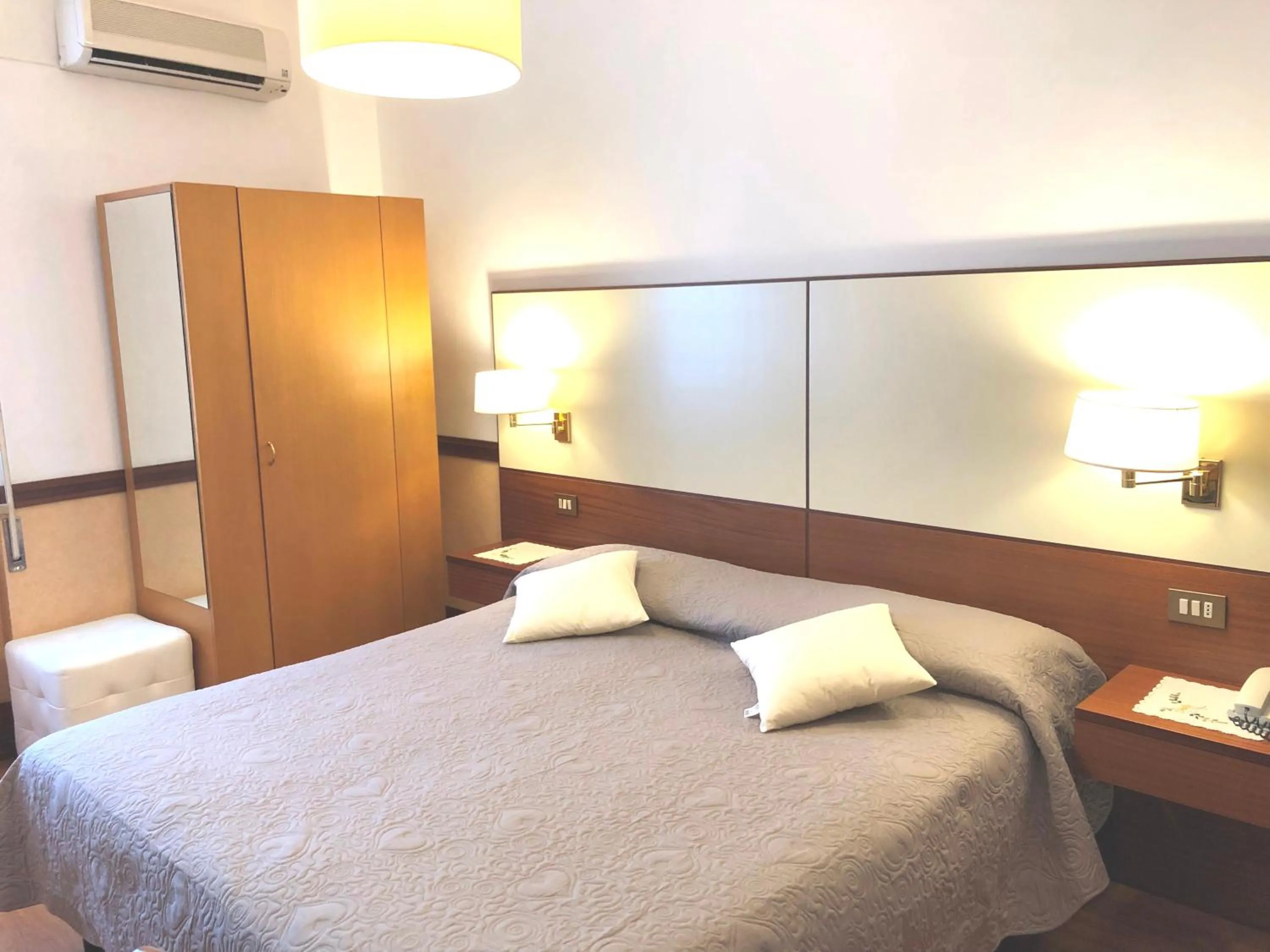 Bedroom, Bed in Hotel Signa