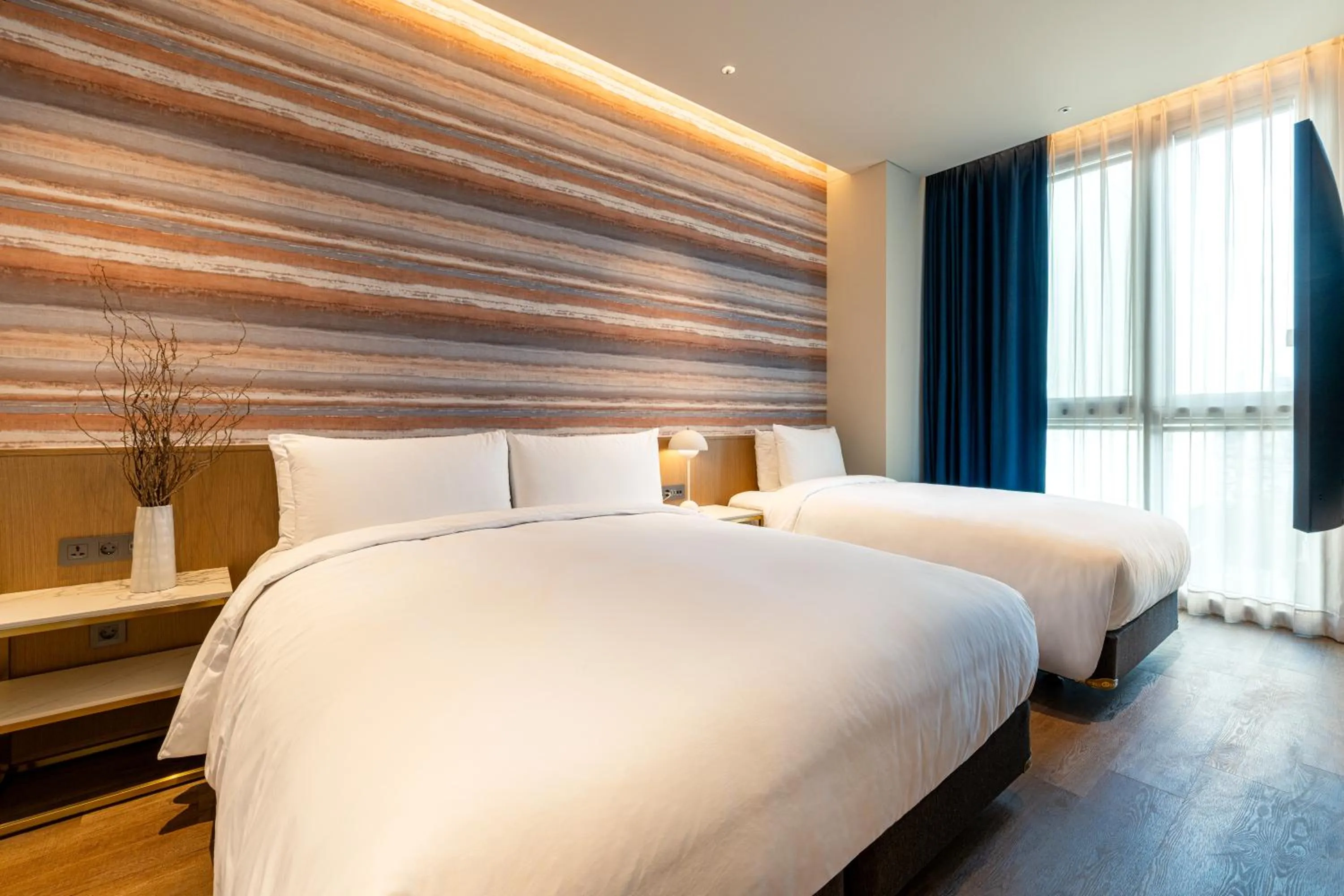 Bedroom, Bed in voco Seoul Gangnam by IHG