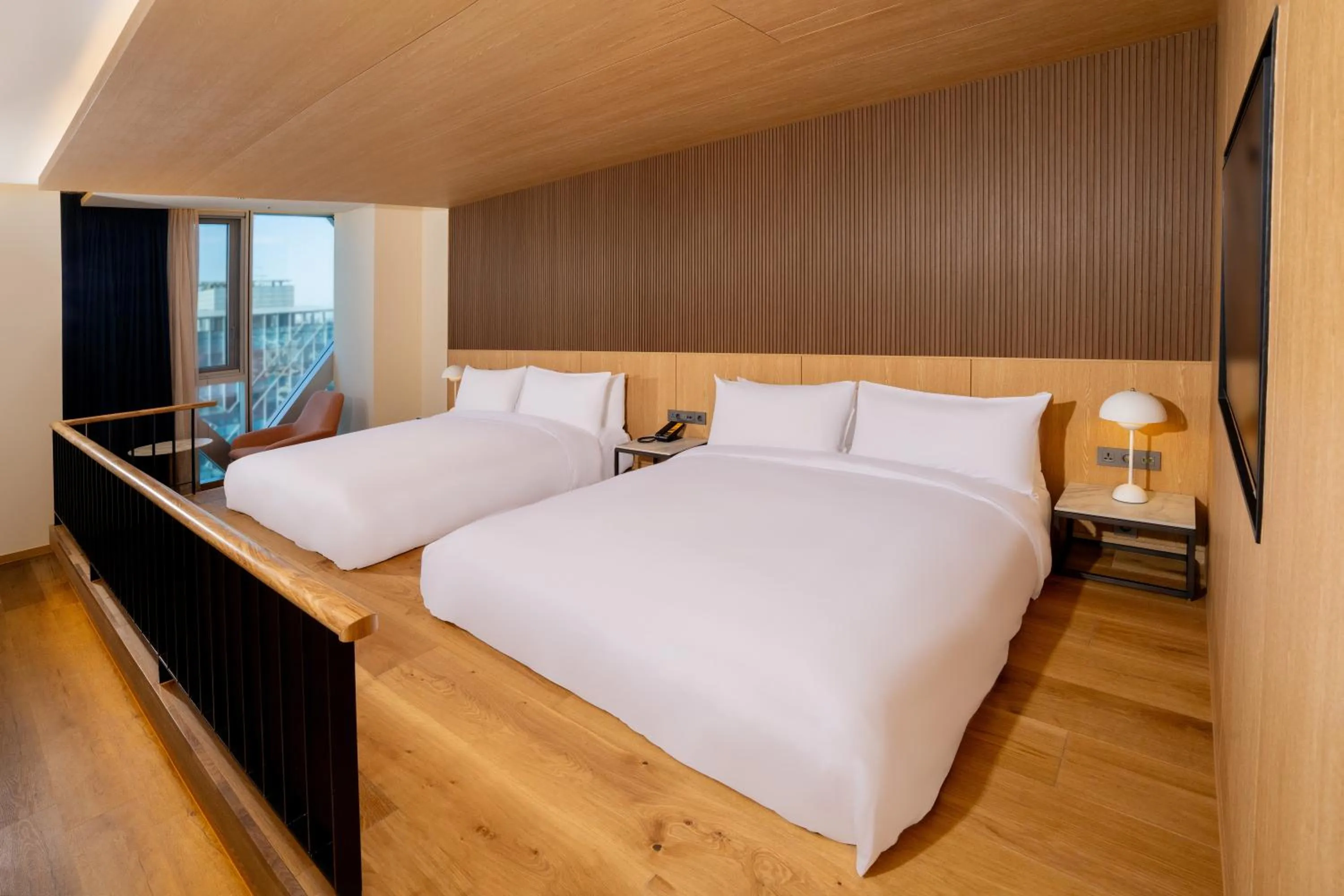 Bedroom, Bed in voco Seoul Gangnam by IHG