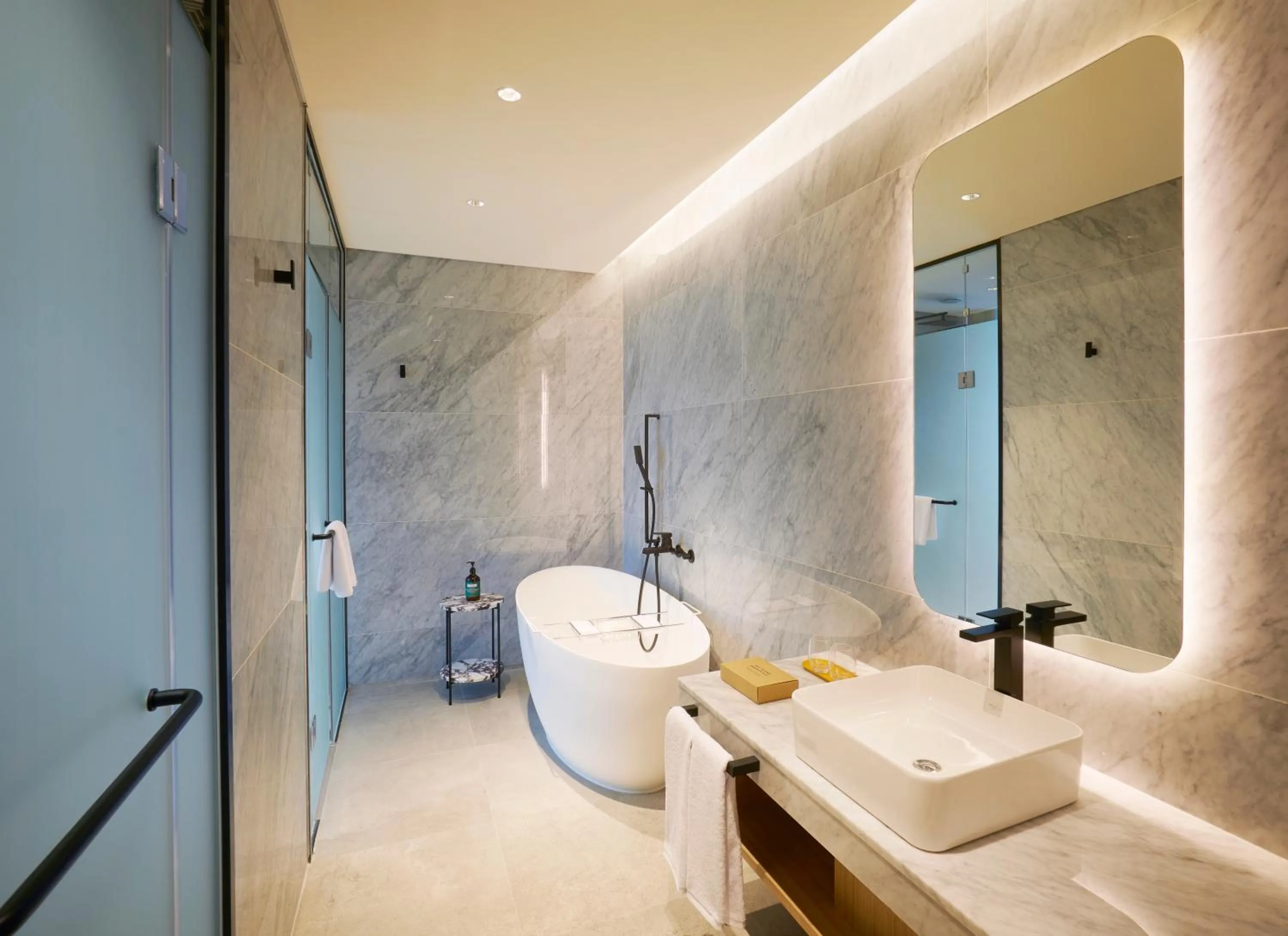 Bathroom in voco Seoul Gangnam by IHG