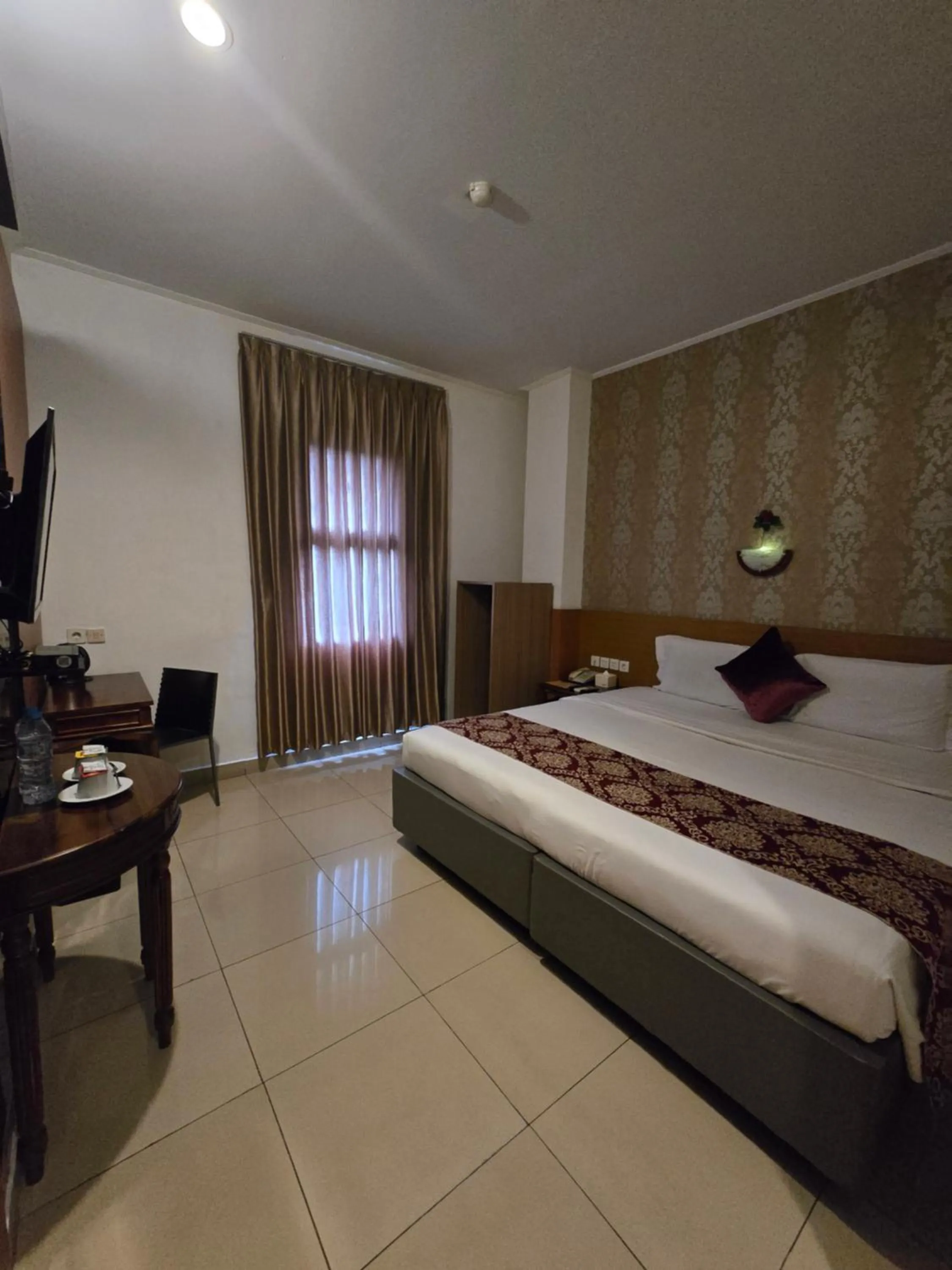 Bedroom, Bed in Marilyn Hotel Serpong