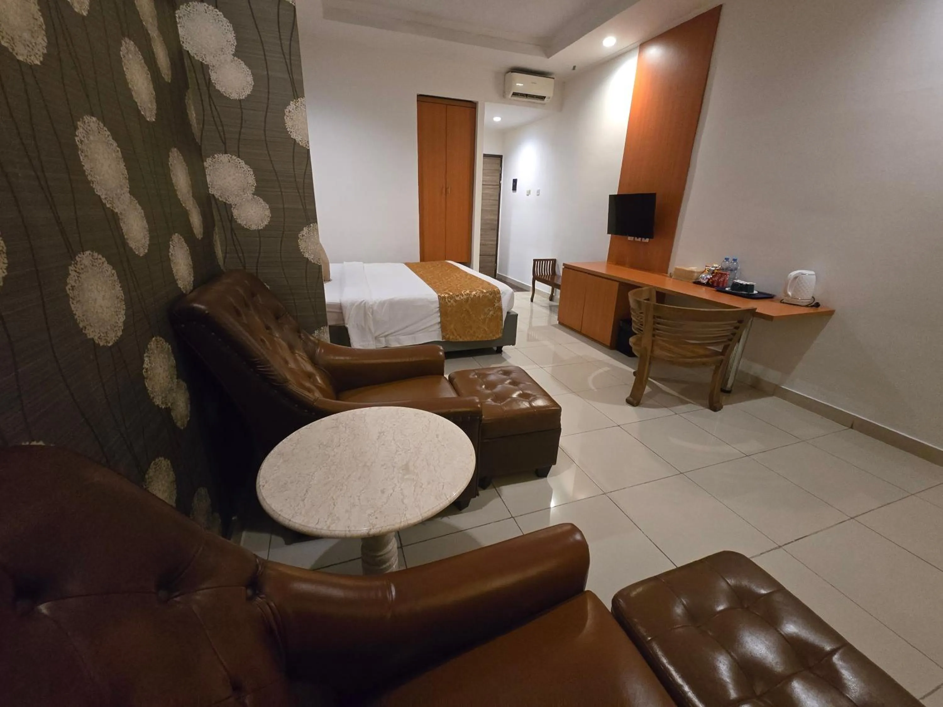 Bedroom in Marilyn Hotel Serpong