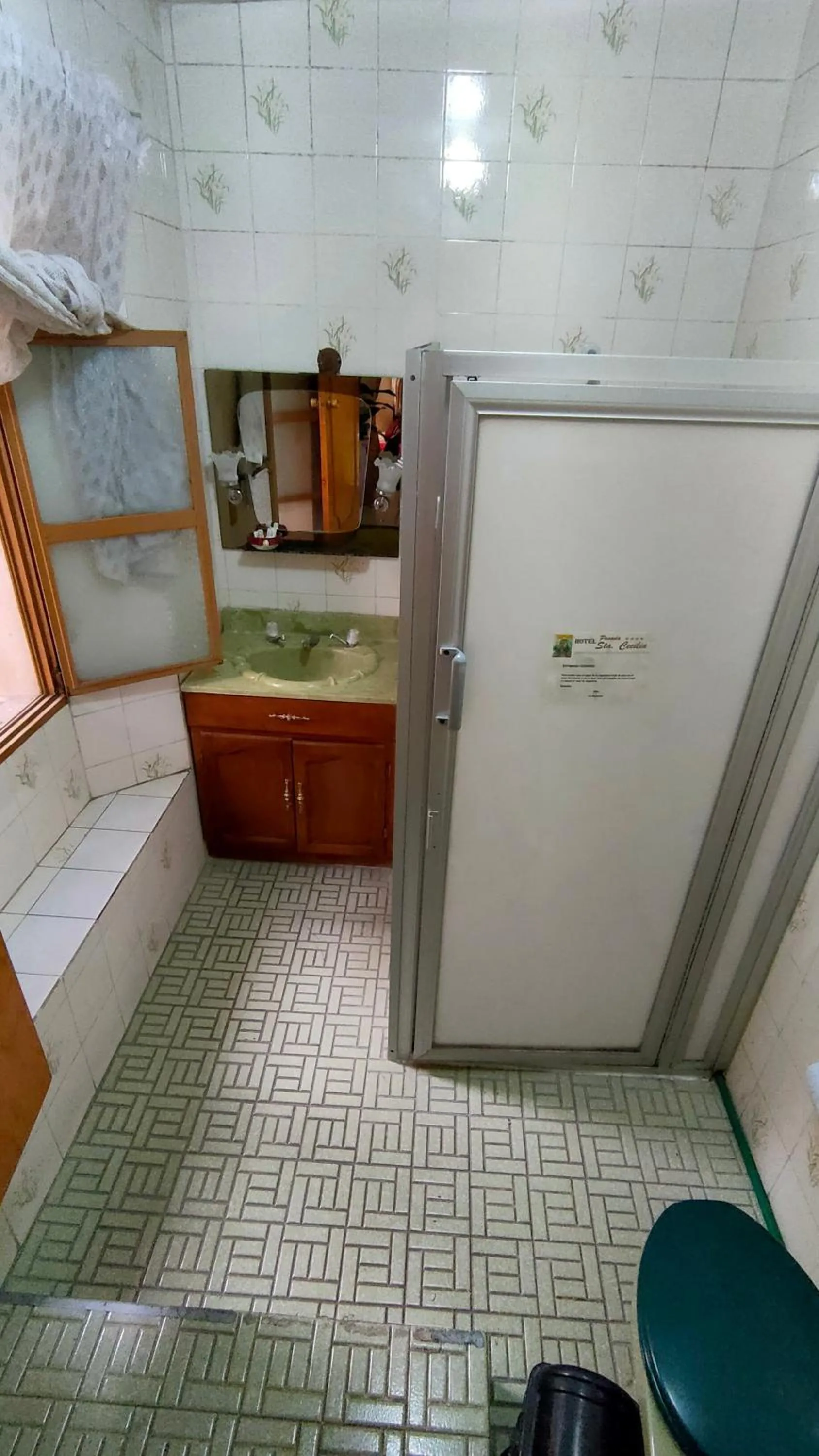 Bathroom in OYO Posada Santa Cecilia, Jerez Zacatecas