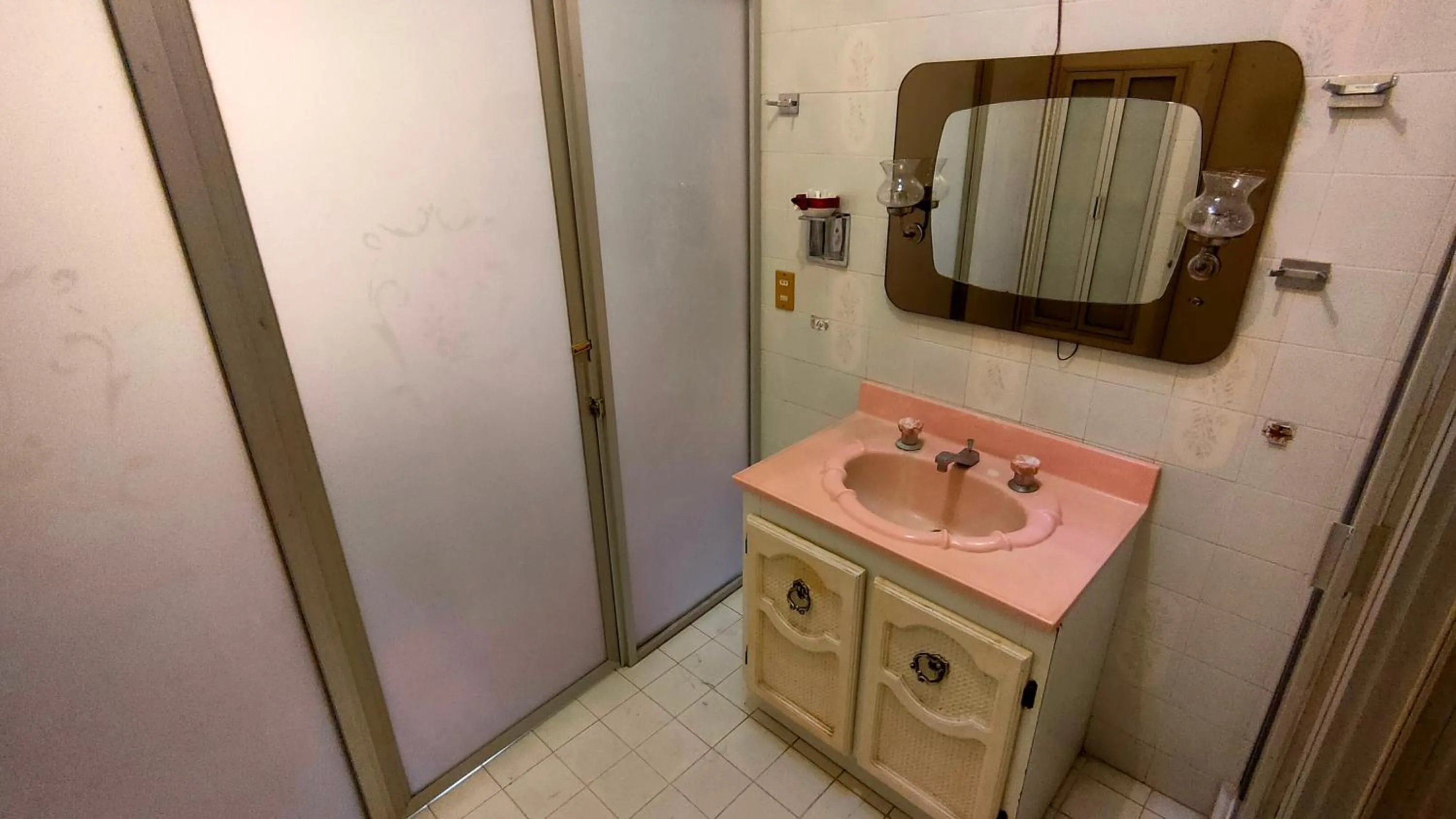 Bathroom in OYO Posada Santa Cecilia, Jerez Zacatecas