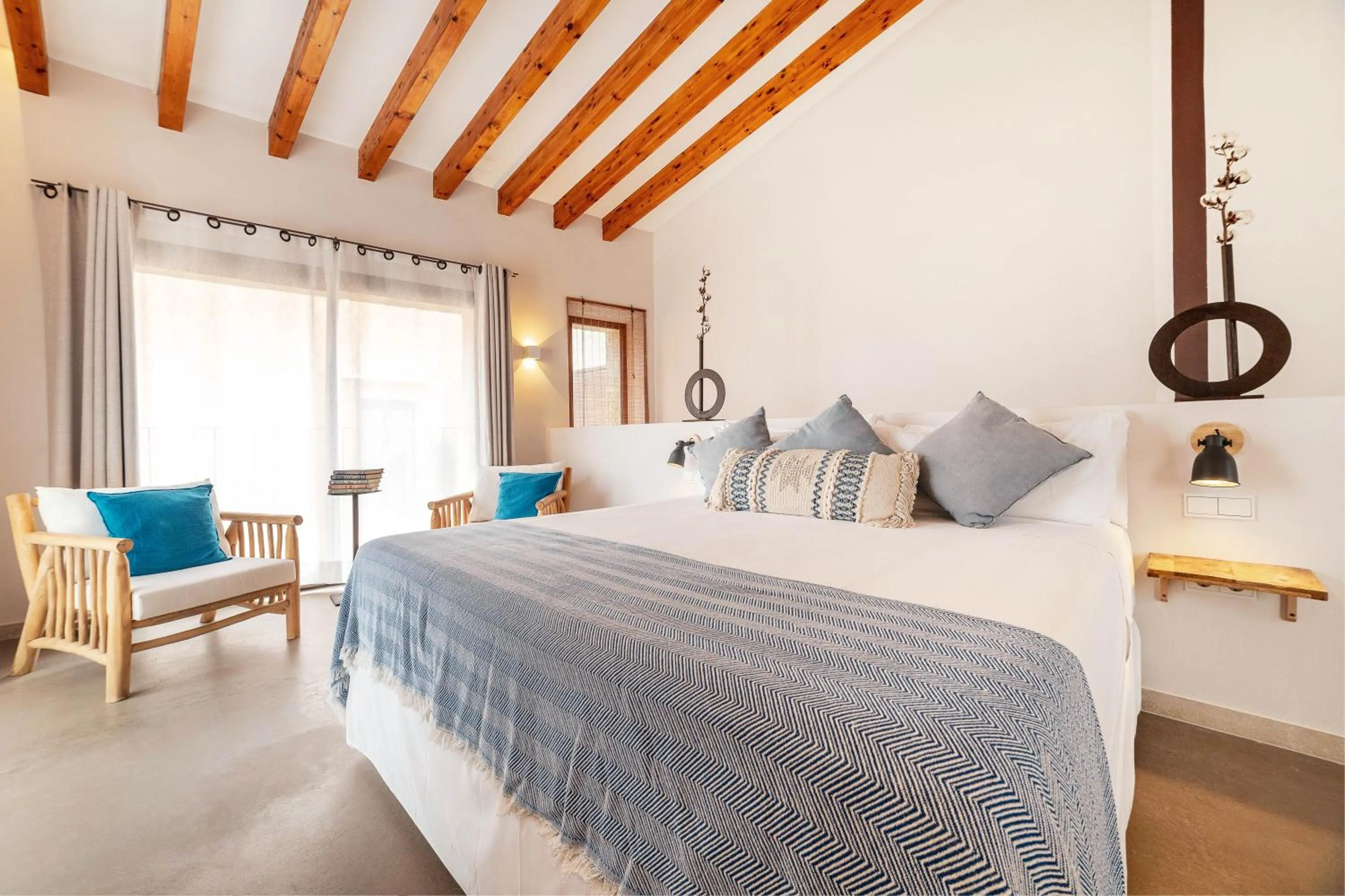 Bed in Ōrigins Hotel Boutique - Adults Only