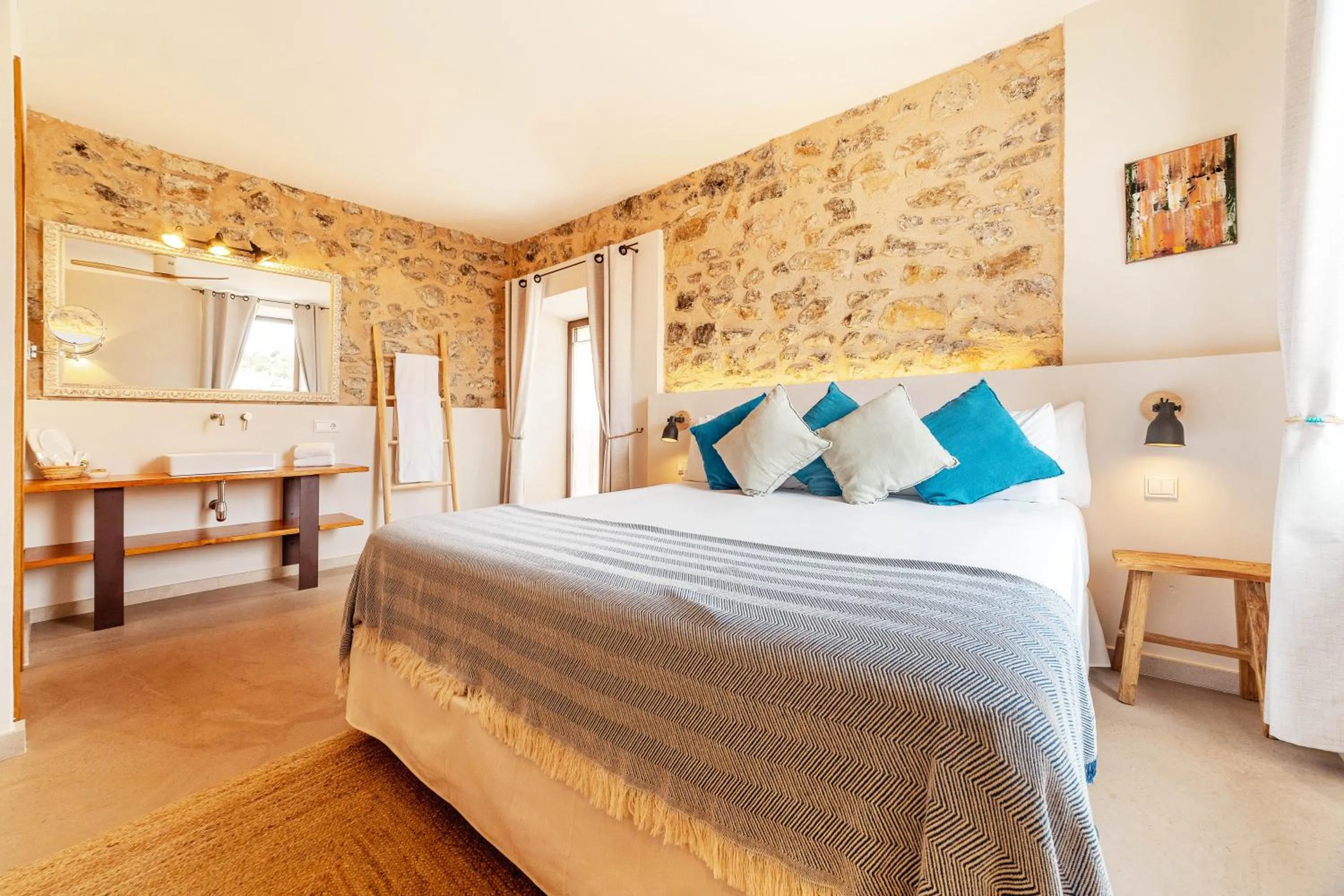 Bed in Ōrigins Hotel Boutique - Adults Only