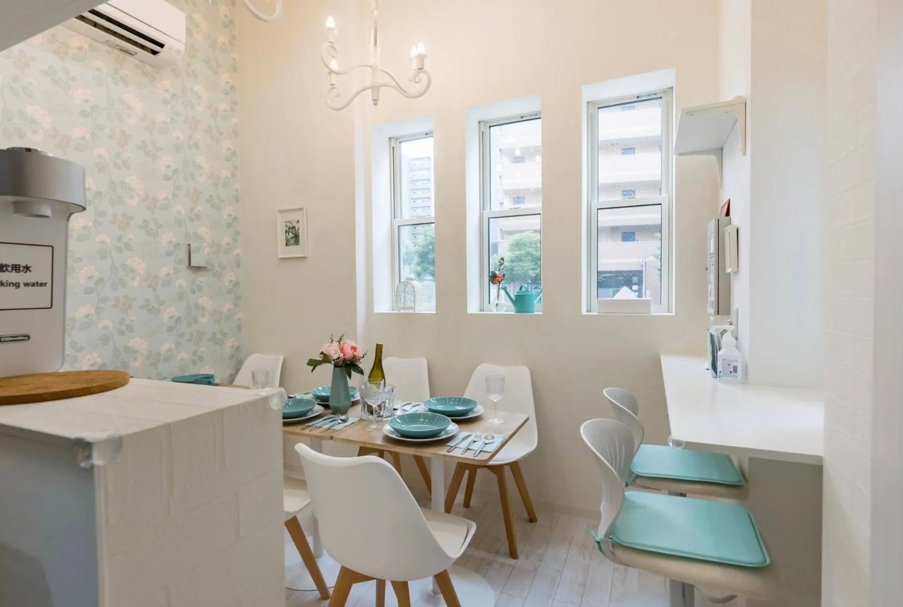 K.K.House in Osaka（まるまる一棟貸し切り）