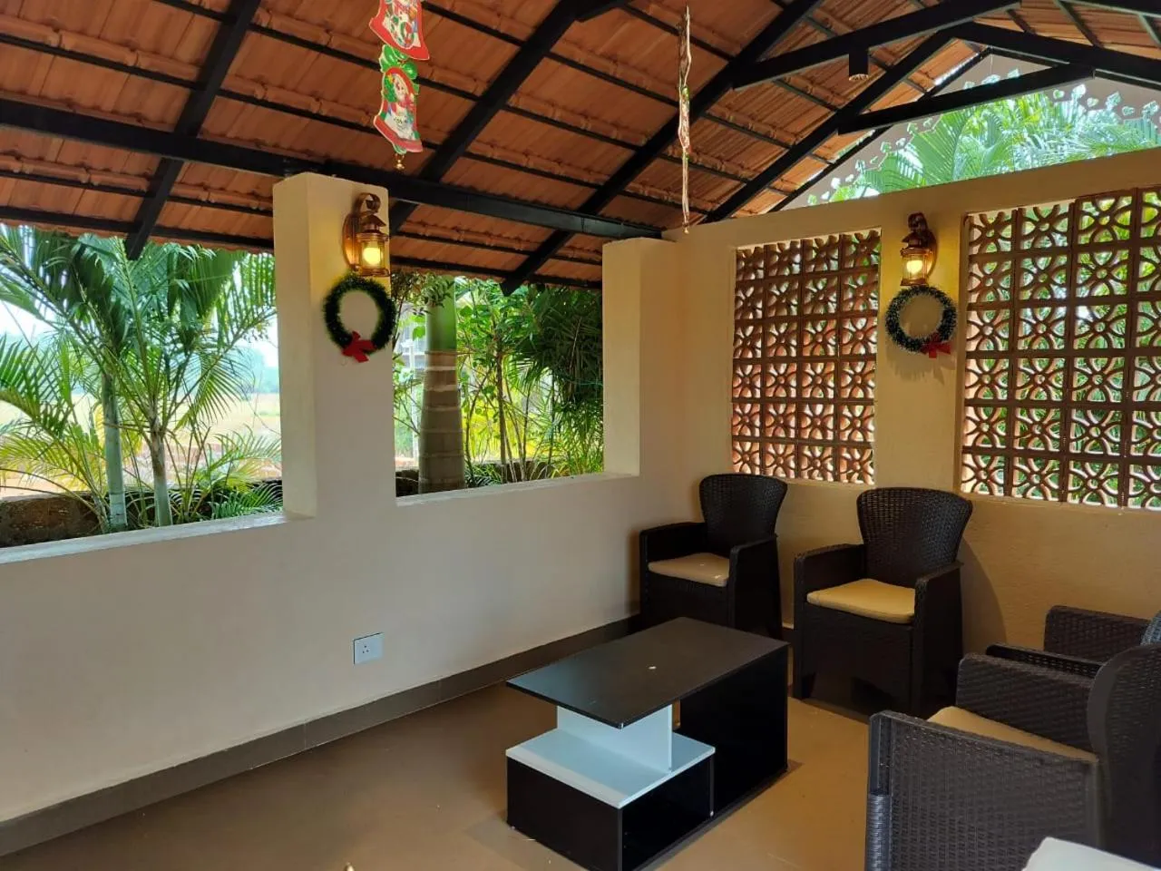 Coastal Pearl Home Stay, Private Rooms & Villas Murudeshwar