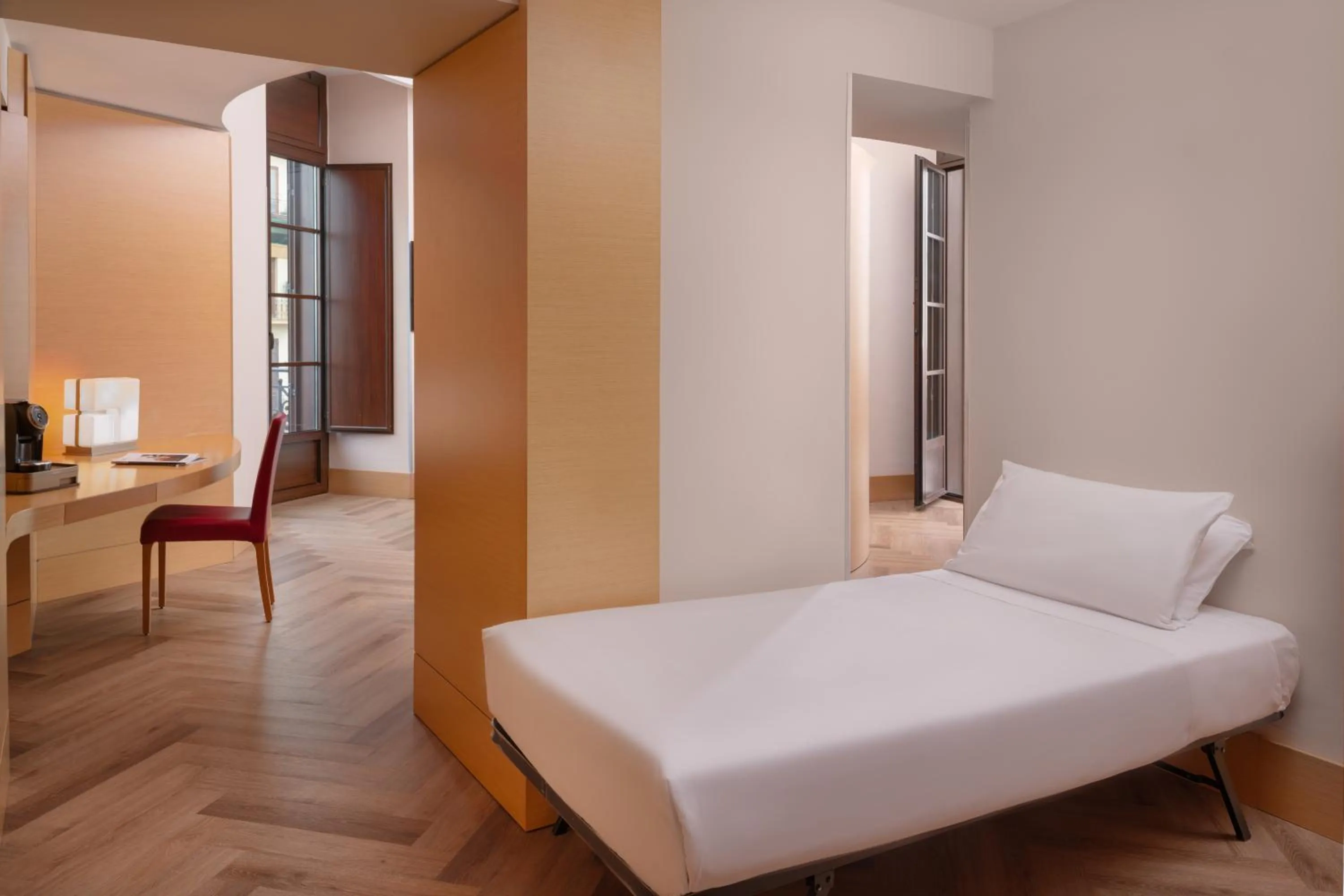 Bed in UNA Hotels Napoli