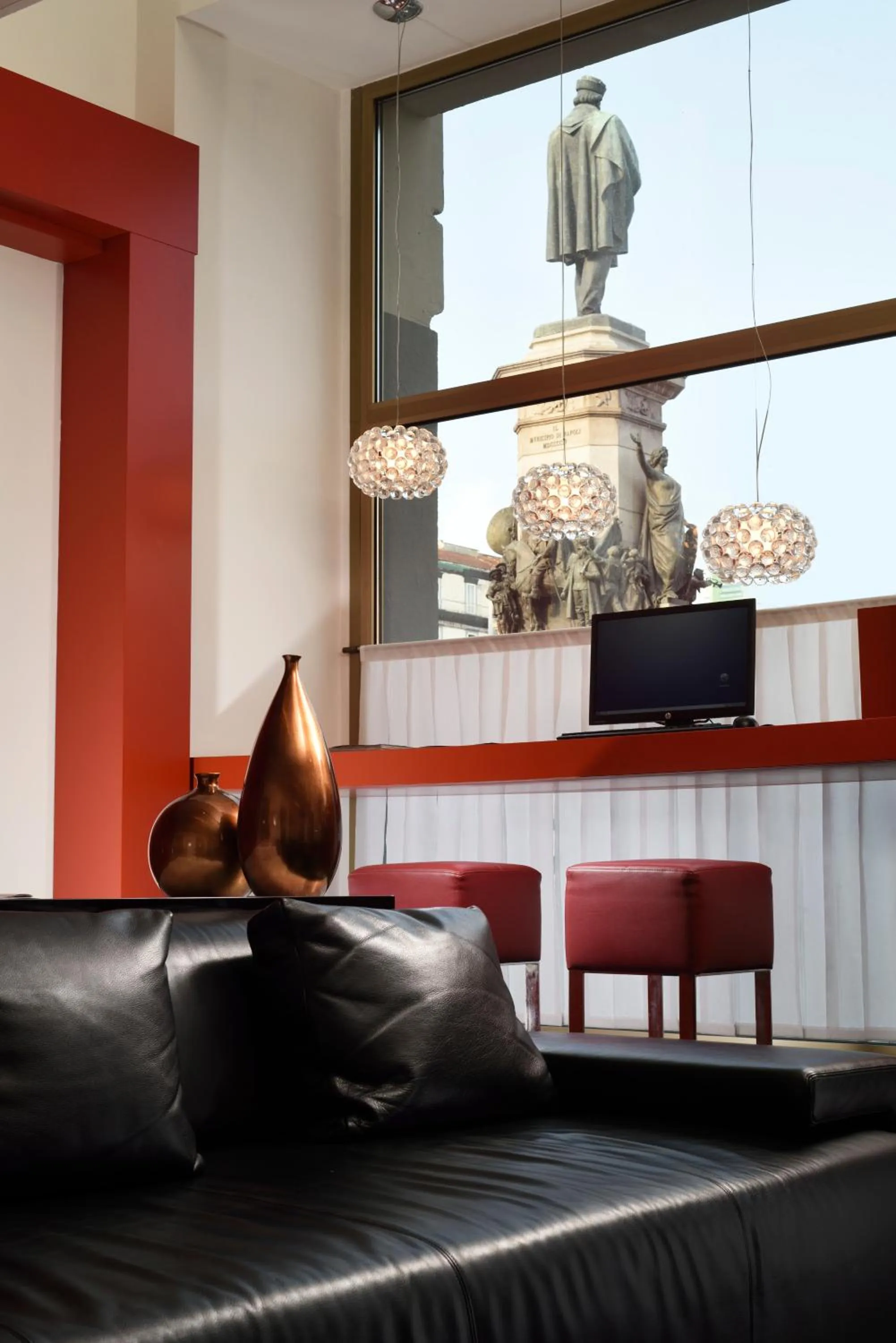 Lobby or reception in UNA Hotels Napoli