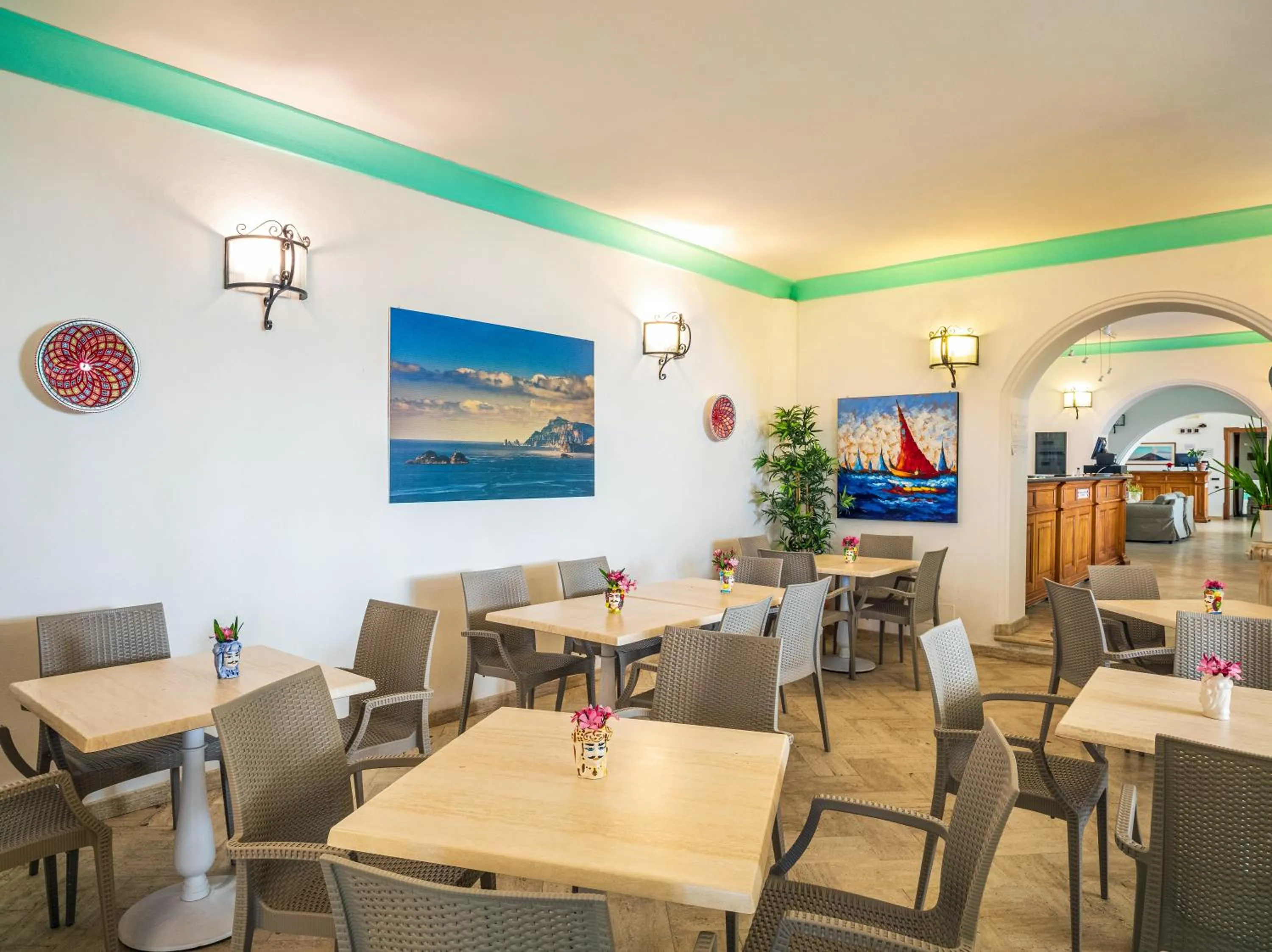 Lounge or bar in Hotel Ossidiana Stromboli Center