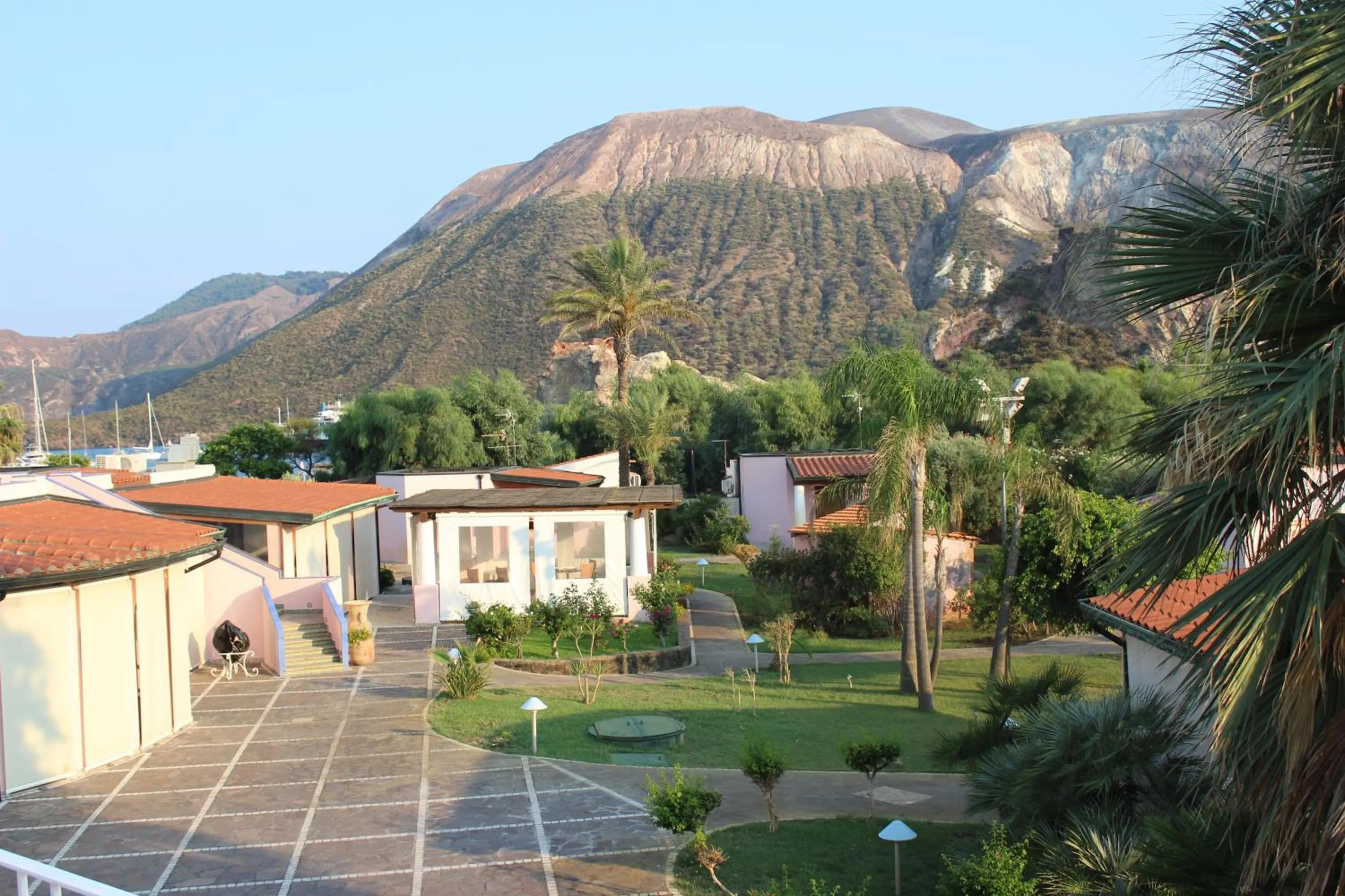 Facade/entrance in Hotel Eros