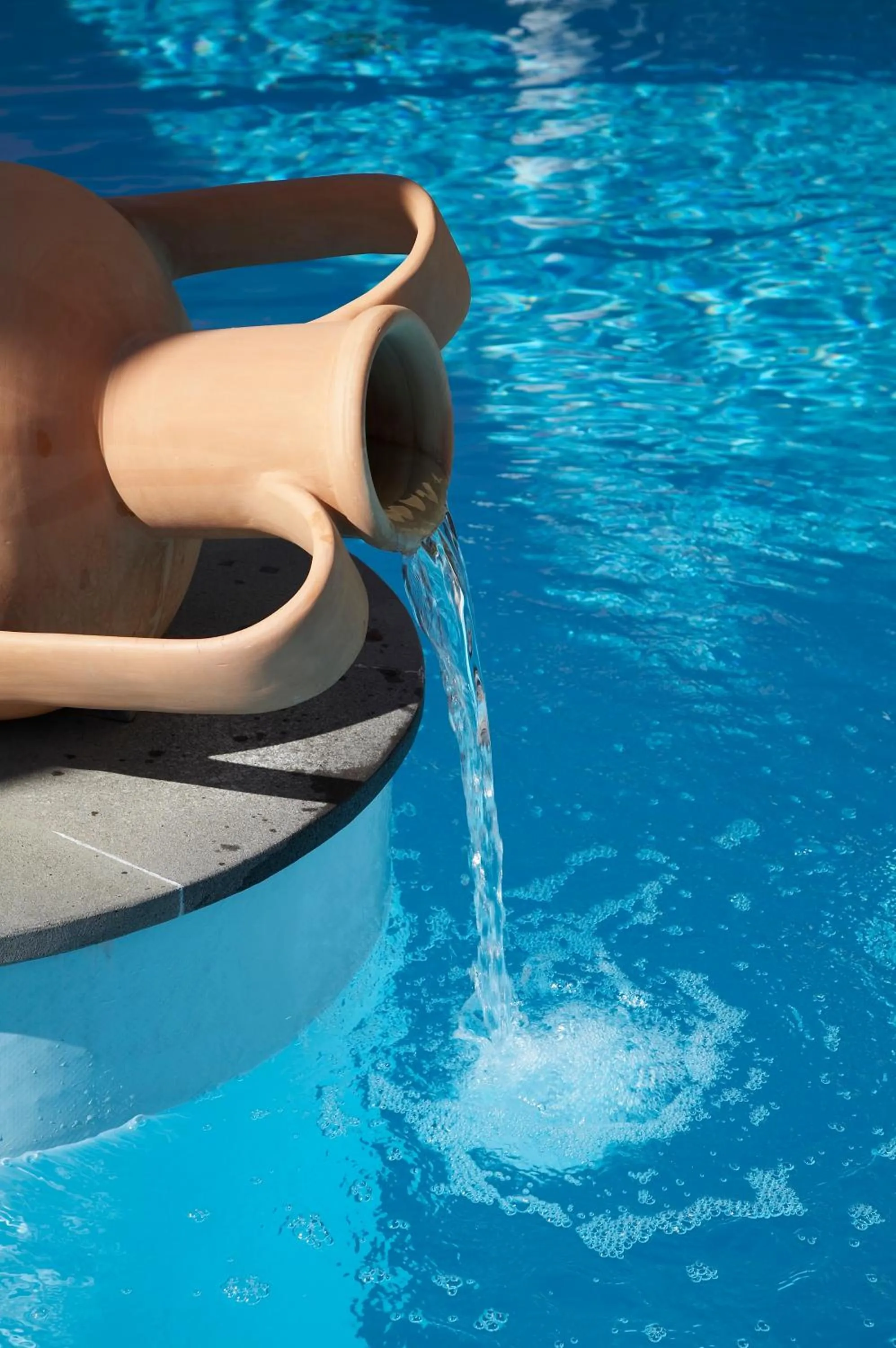Swimming pool in Arciduca Grand Hotel
