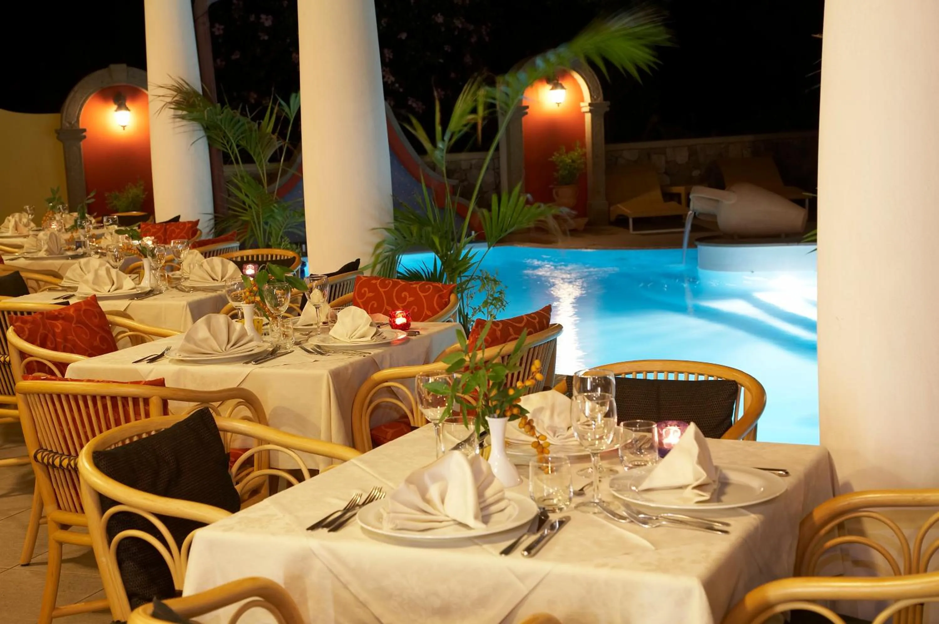 Restaurant/places to eat in Arciduca Grand Hotel