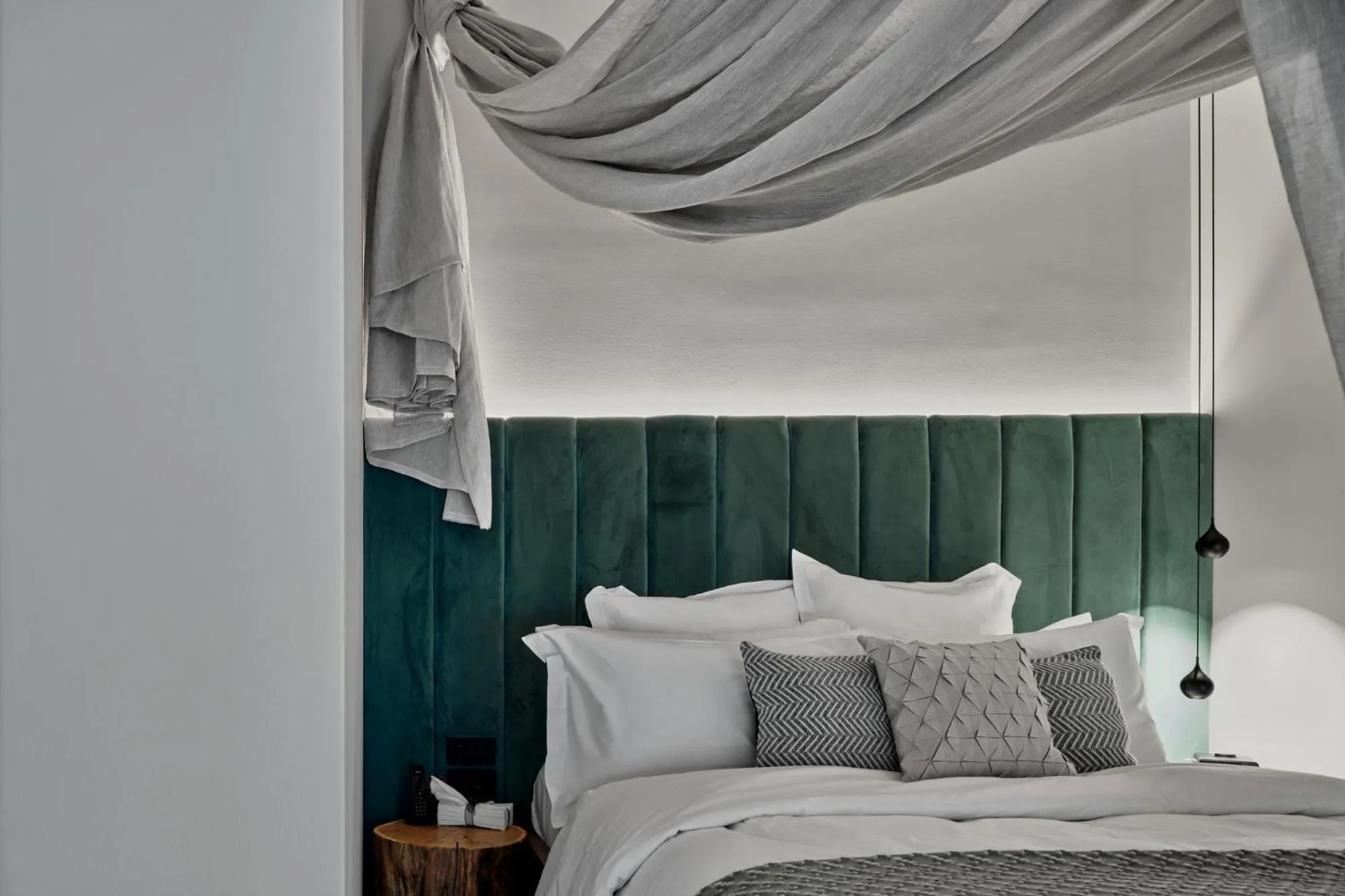 Bed in Milka Boutique Hotel