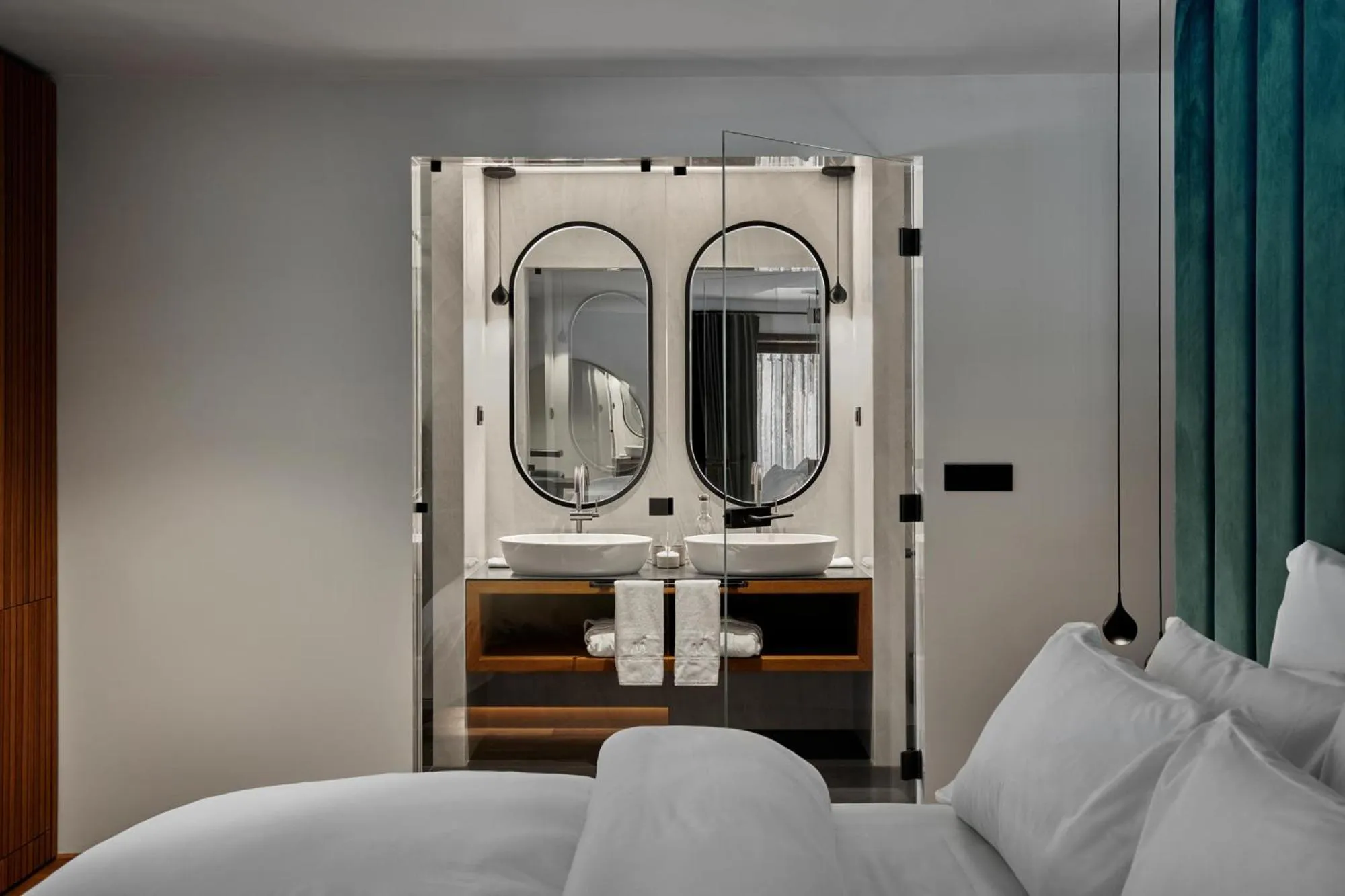 Bathroom, Bed in Milka Boutique Hotel