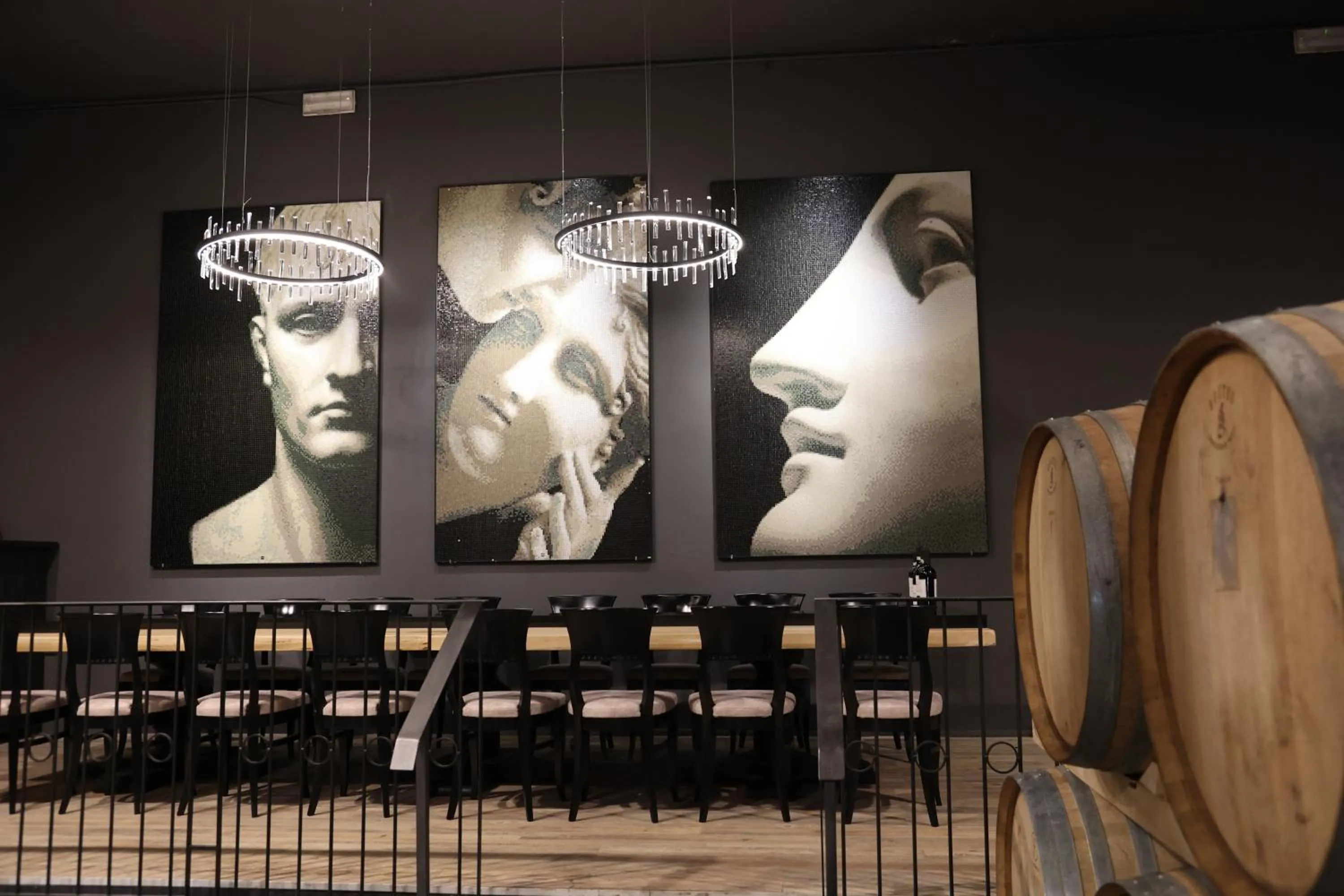 Decorative detail in Castrum Wine Relais - Albergo Diffuso