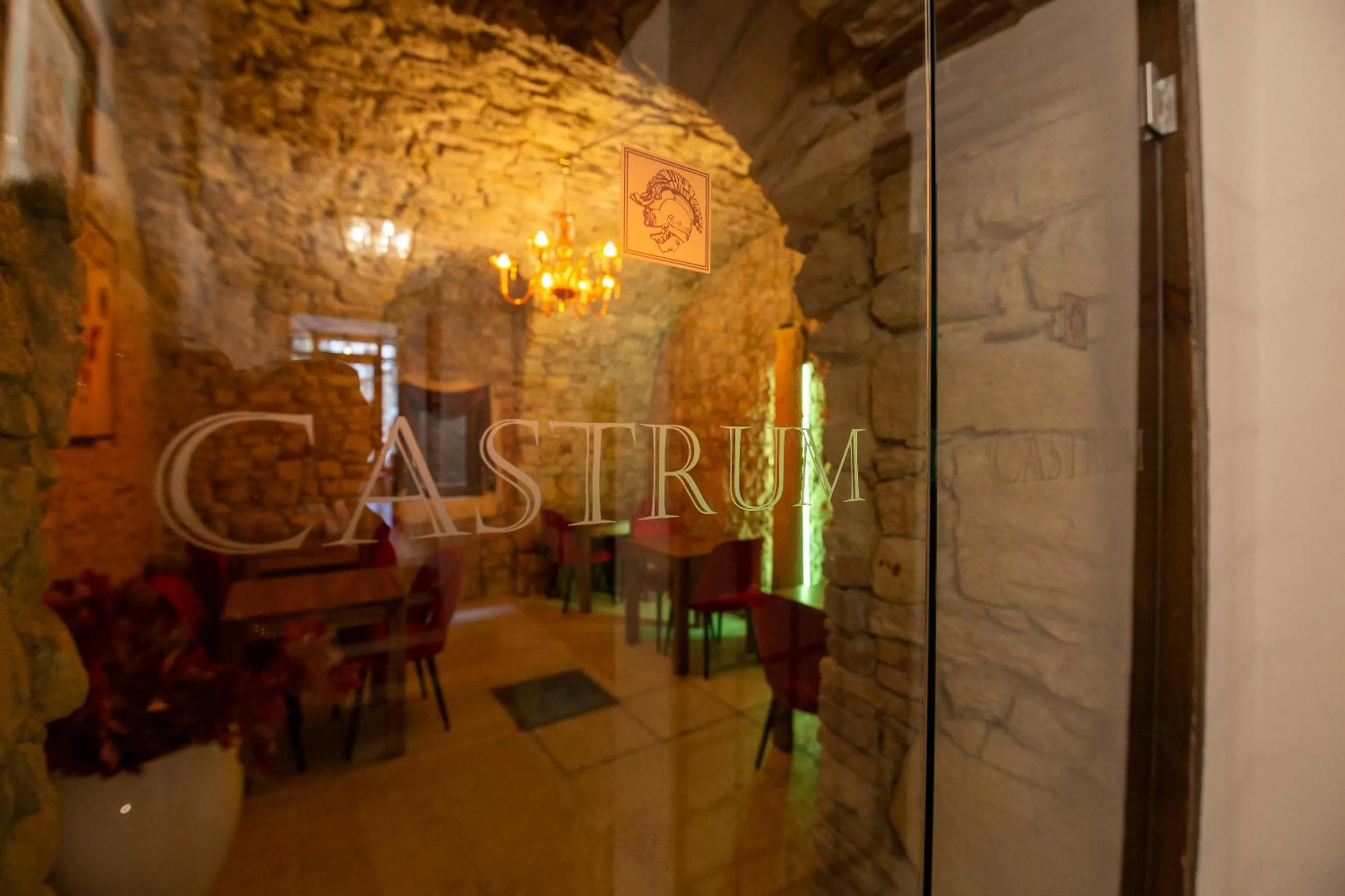 Logo/Certificate/Sign in Castrum Wine Relais - Albergo Diffuso