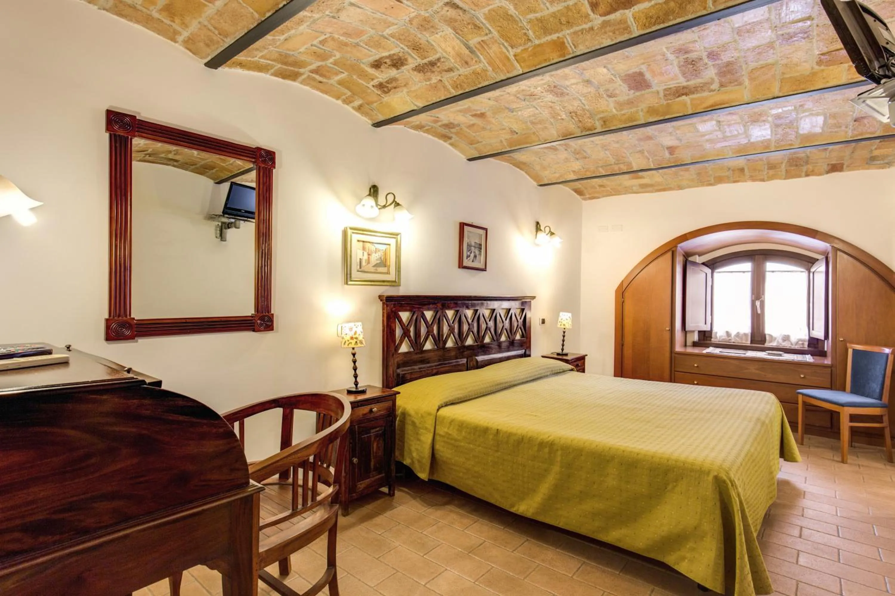 Bedroom, Bed in Hotel Gea Di Vulcano