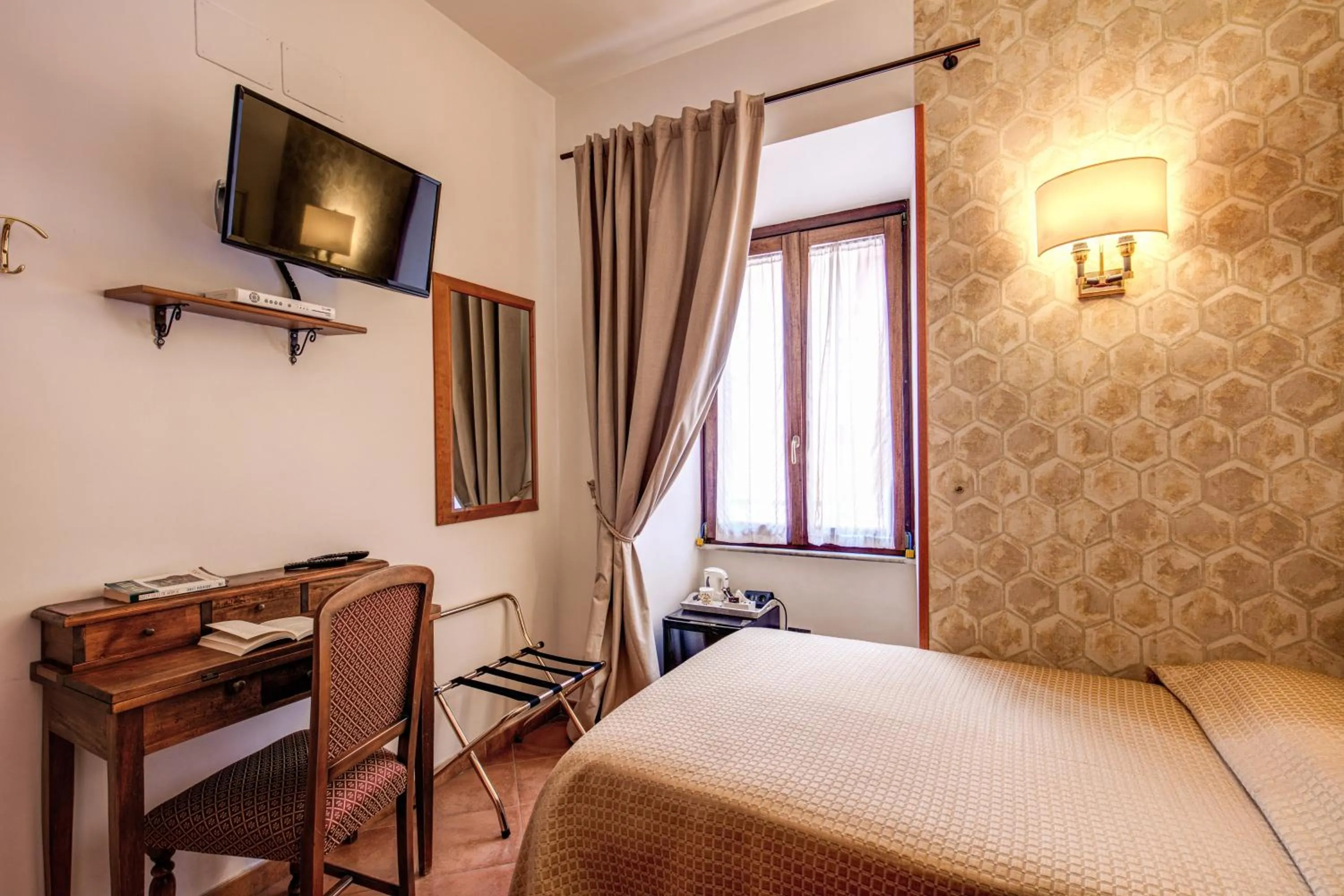 Photo of the whole room, Bed in Hotel Gea Di Vulcano