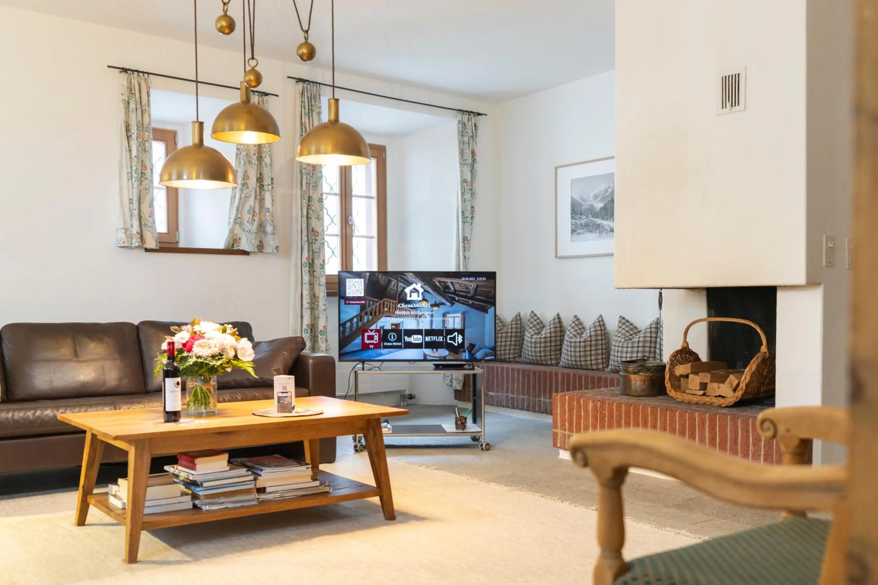 Two-Bedroom Apartment in Chesa Michel