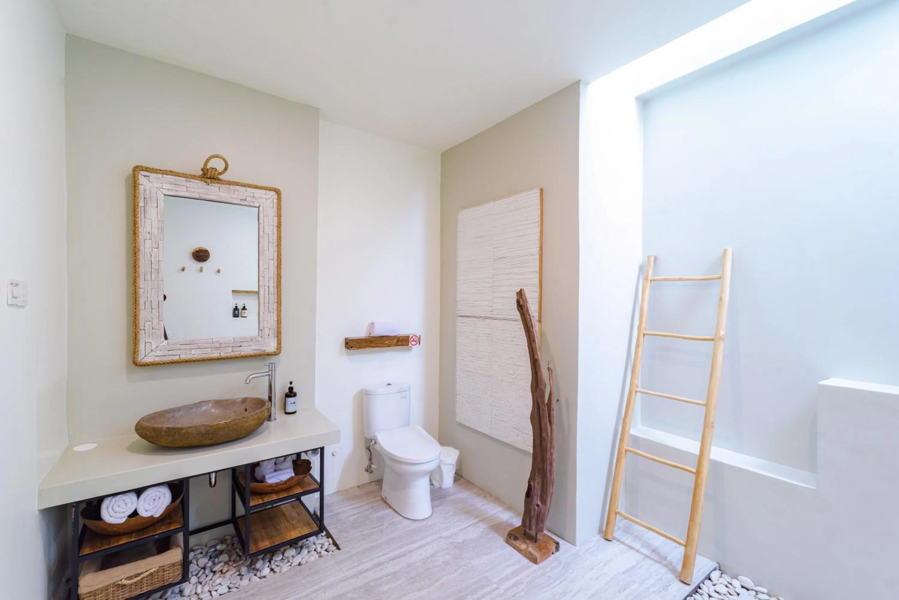 Bathroom in El Tropico Boutique Hotel