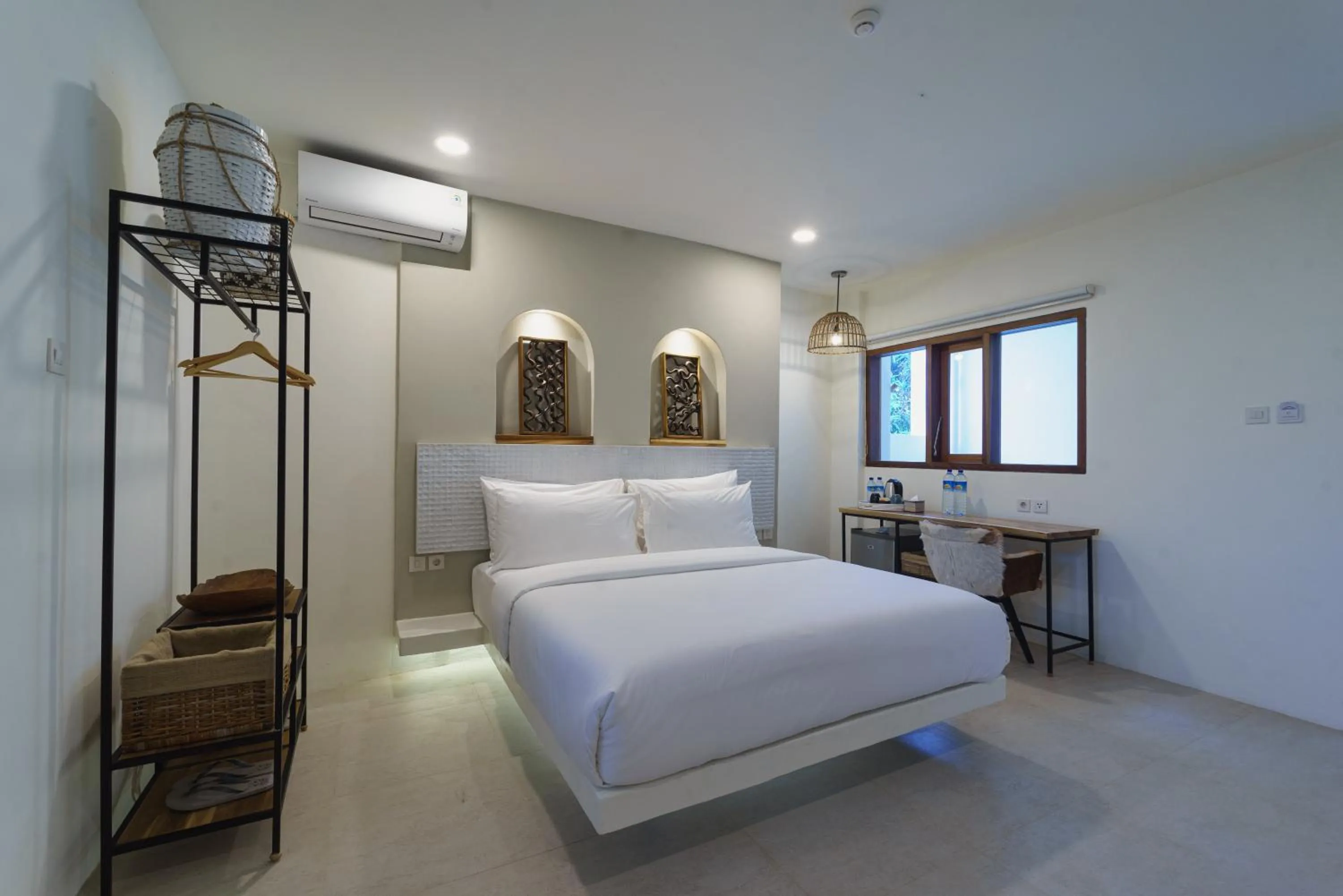 Bedroom, Bed in El Tropico Boutique Hotel