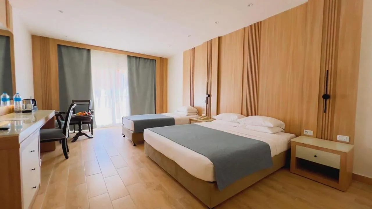 Photo of the whole room, Bed in Sentido Caribbean World Soma Bay