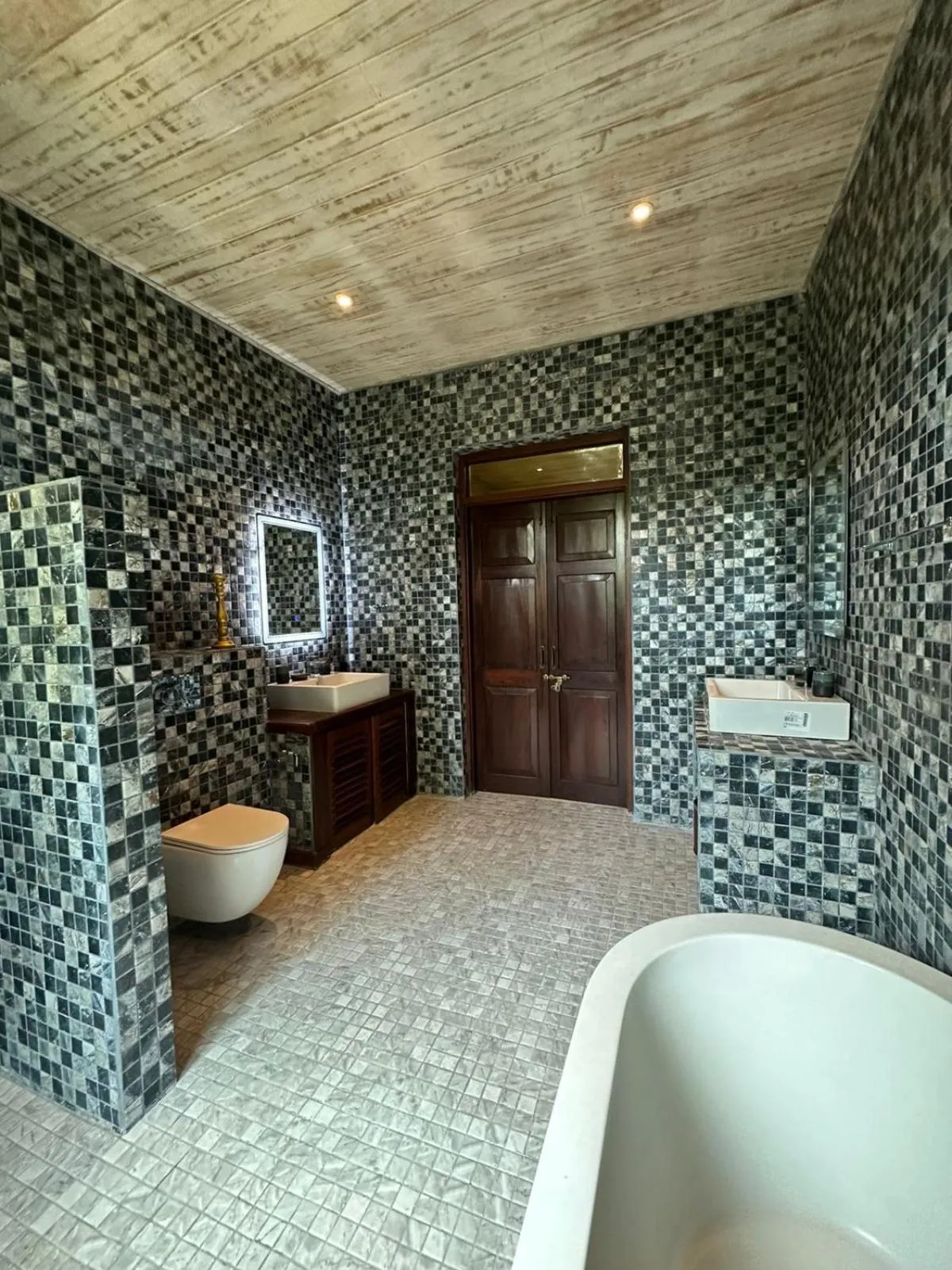Bathroom in NIKARA Luxury Beach House