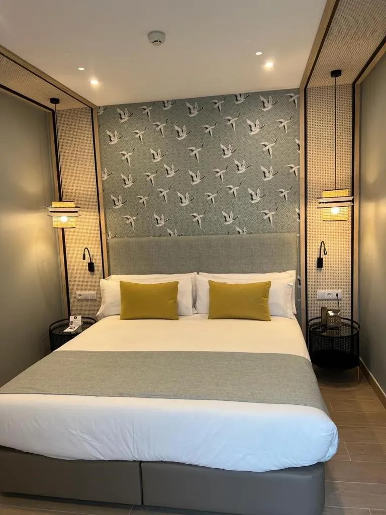 Bedroom, Bed in Soho Boutique Columela