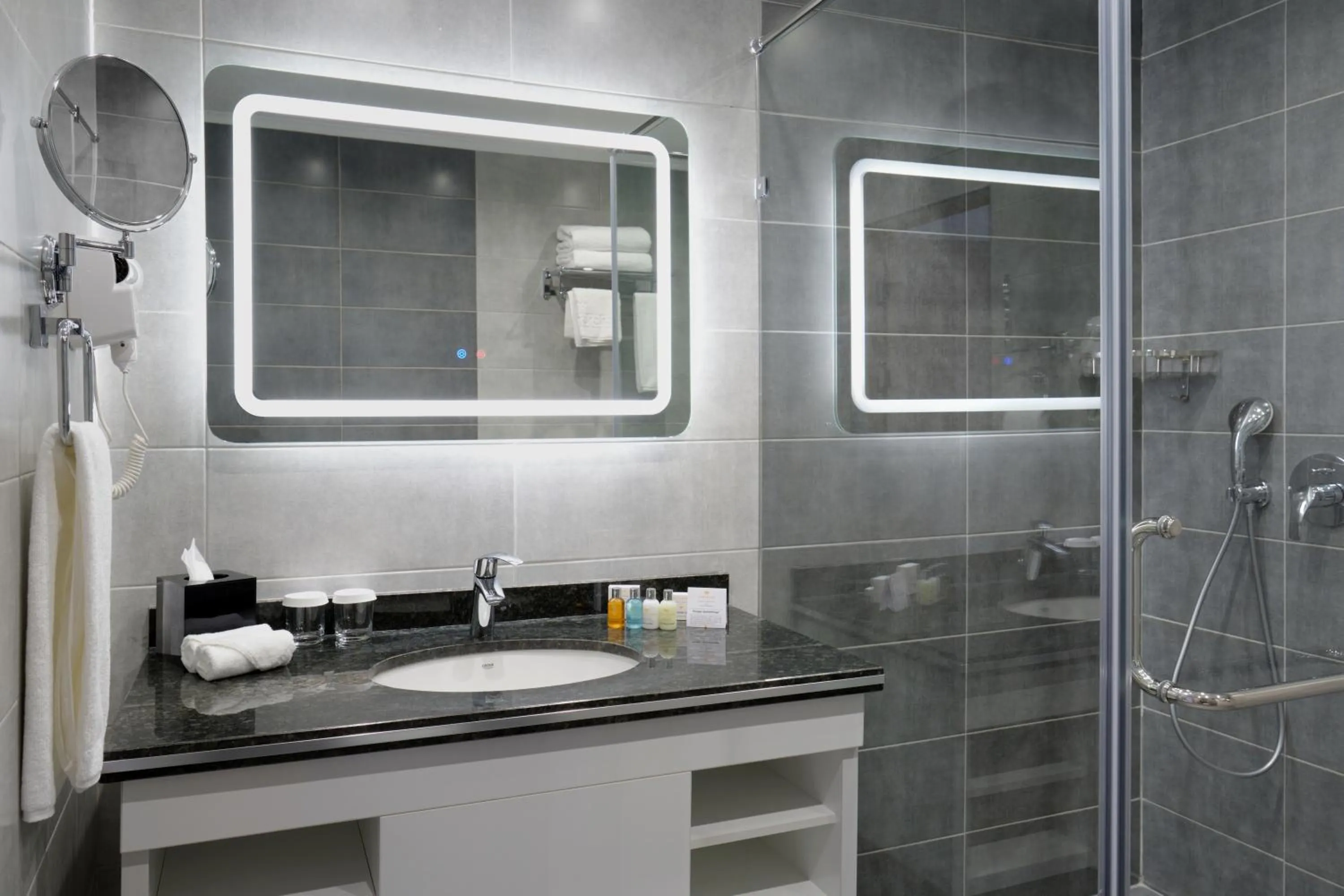 Bathroom in Panarams Tashkent Hotel, a member of Radisson Individuals