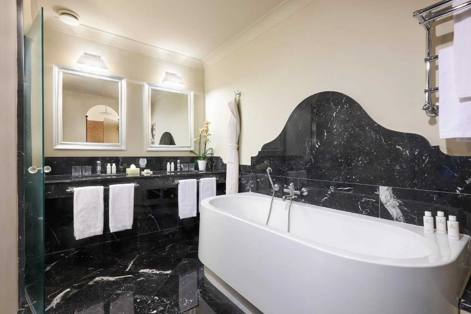 Bathroom in Almar Giardino di Costanza Mazara del Vallo